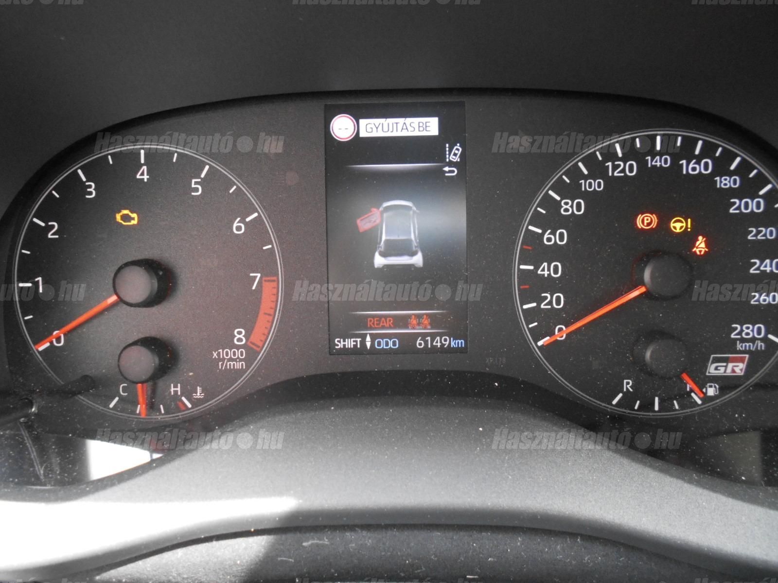 TOYOTA YARIS 1.6 VVT-i GR Sport 4WD