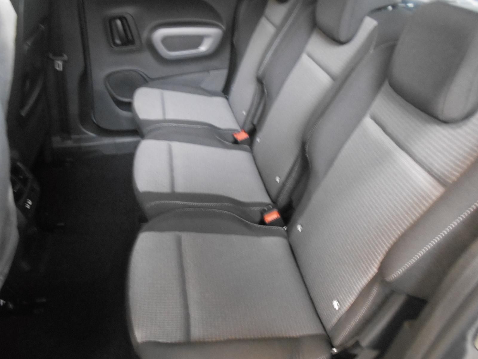 TOYOTA PROACE City Verso 1.2T Family L1H1