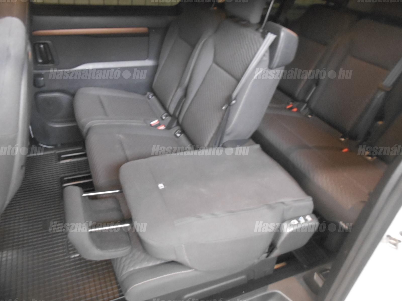 TOYOTA PROACE 2.0 D-4D Family Comfort L2H1