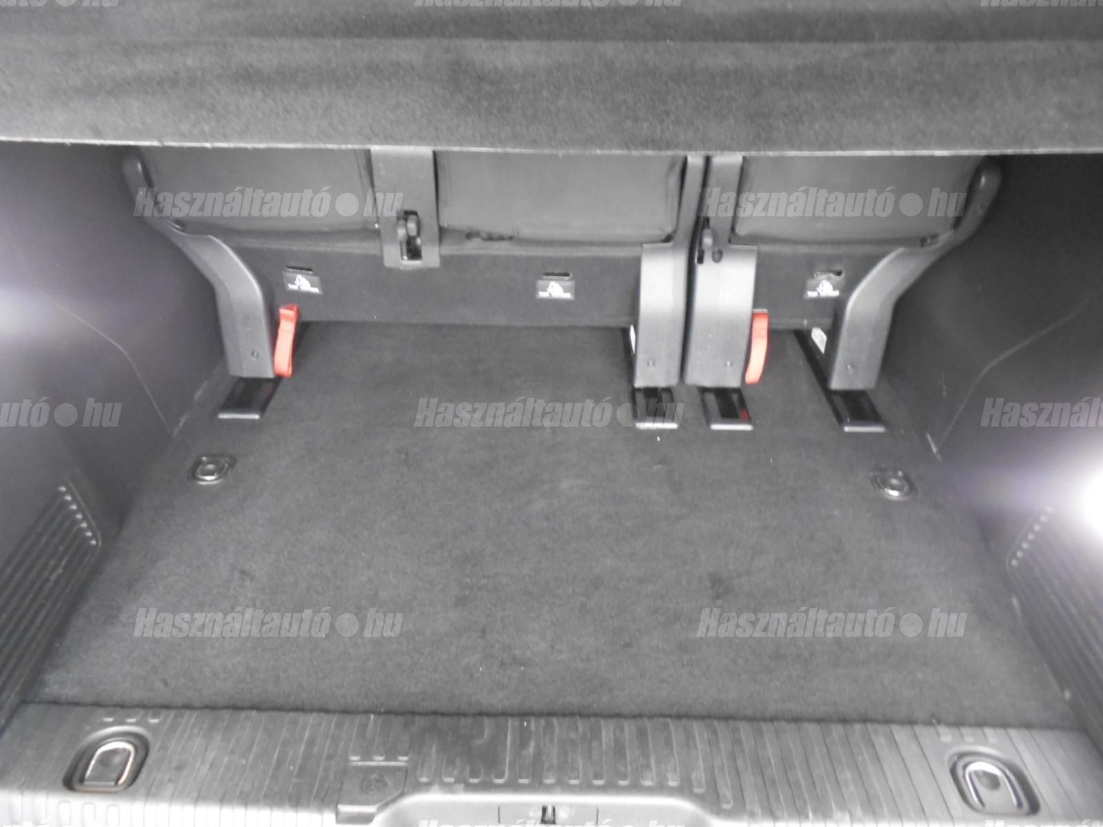 TOYOTA PROACE 2.0 D-4D Family Comfort L2H1