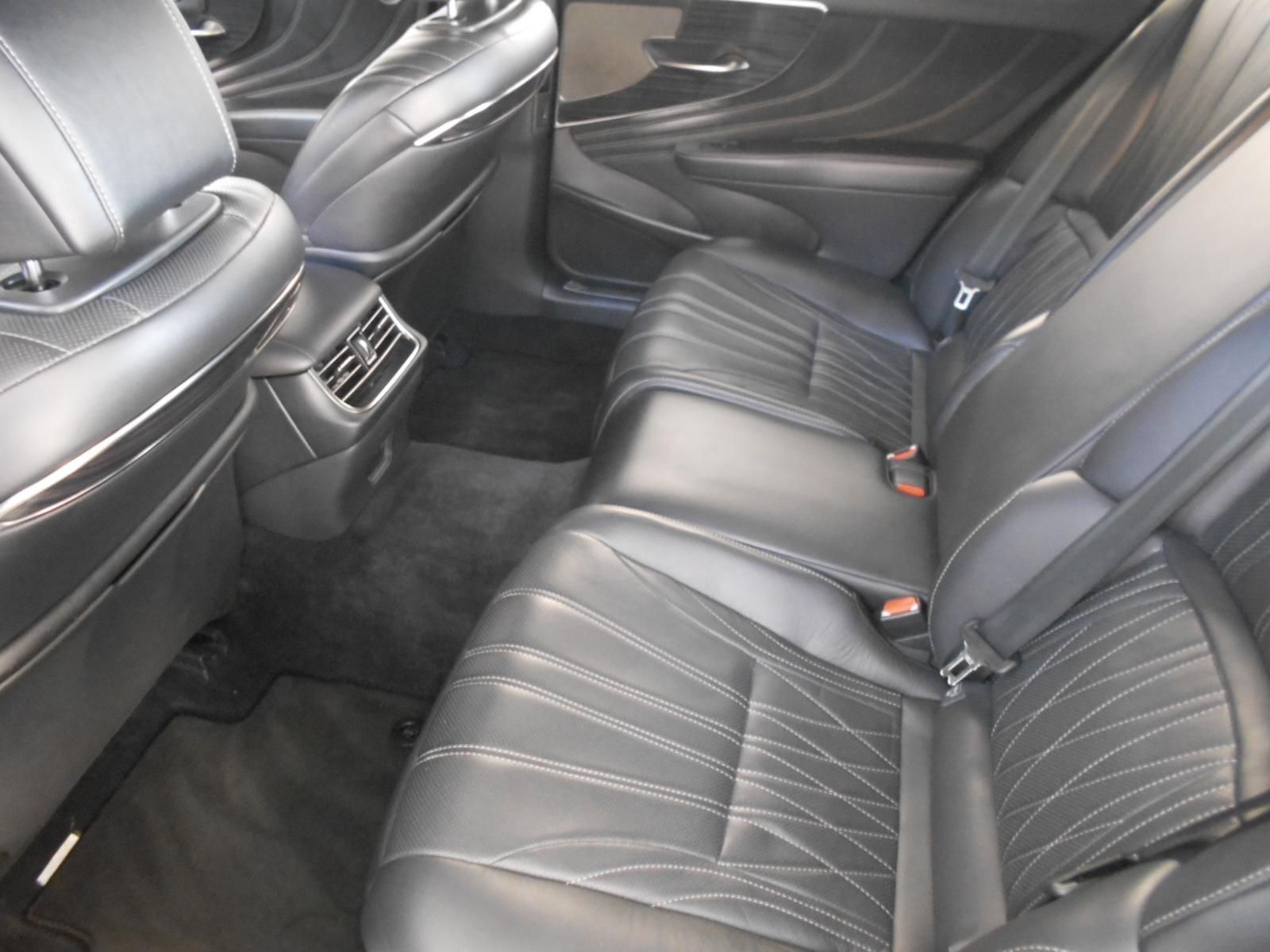 LEXUS LS 500h Prestiege CVT