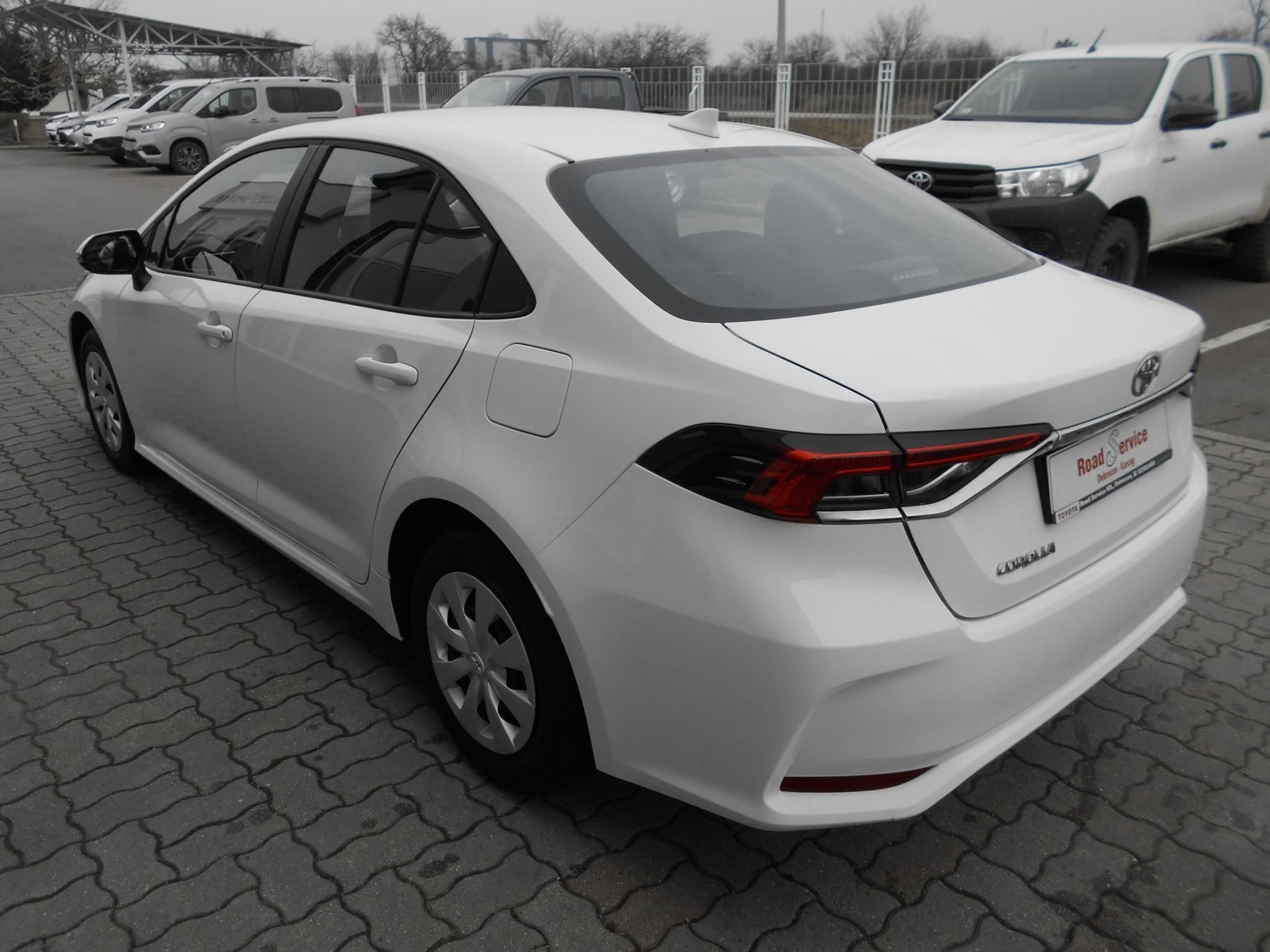 TOYOTA COROLLA Sedan 1.5 Active