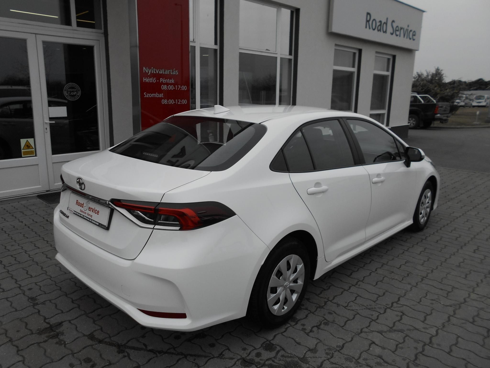 TOYOTA COROLLA Sedan 1.5 Active