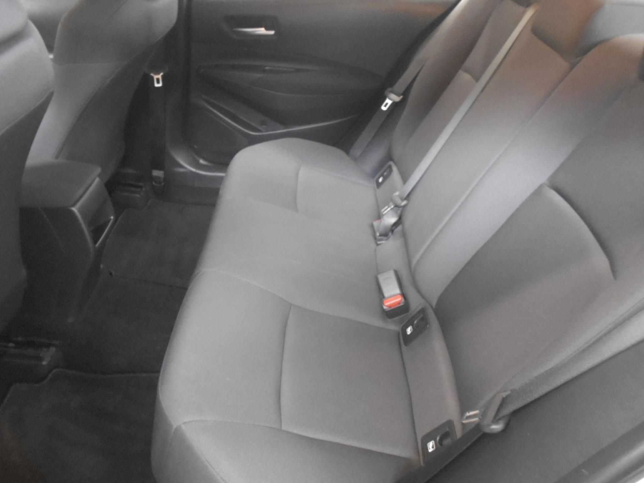 TOYOTA COROLLA Sedan 1.5 Active