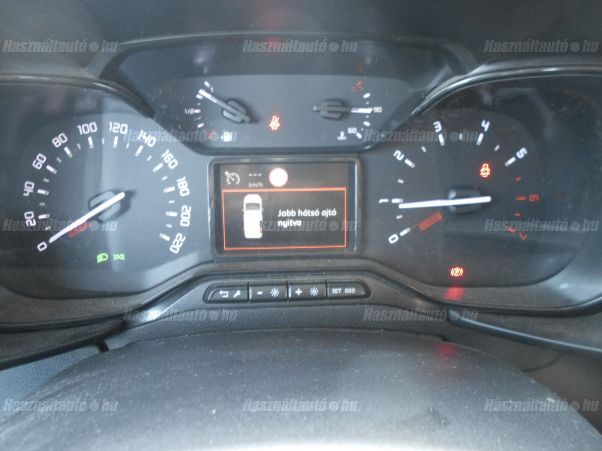 TOYOTA PROACE City Verso 1.2T Shuttle L2H1 [7 személy]