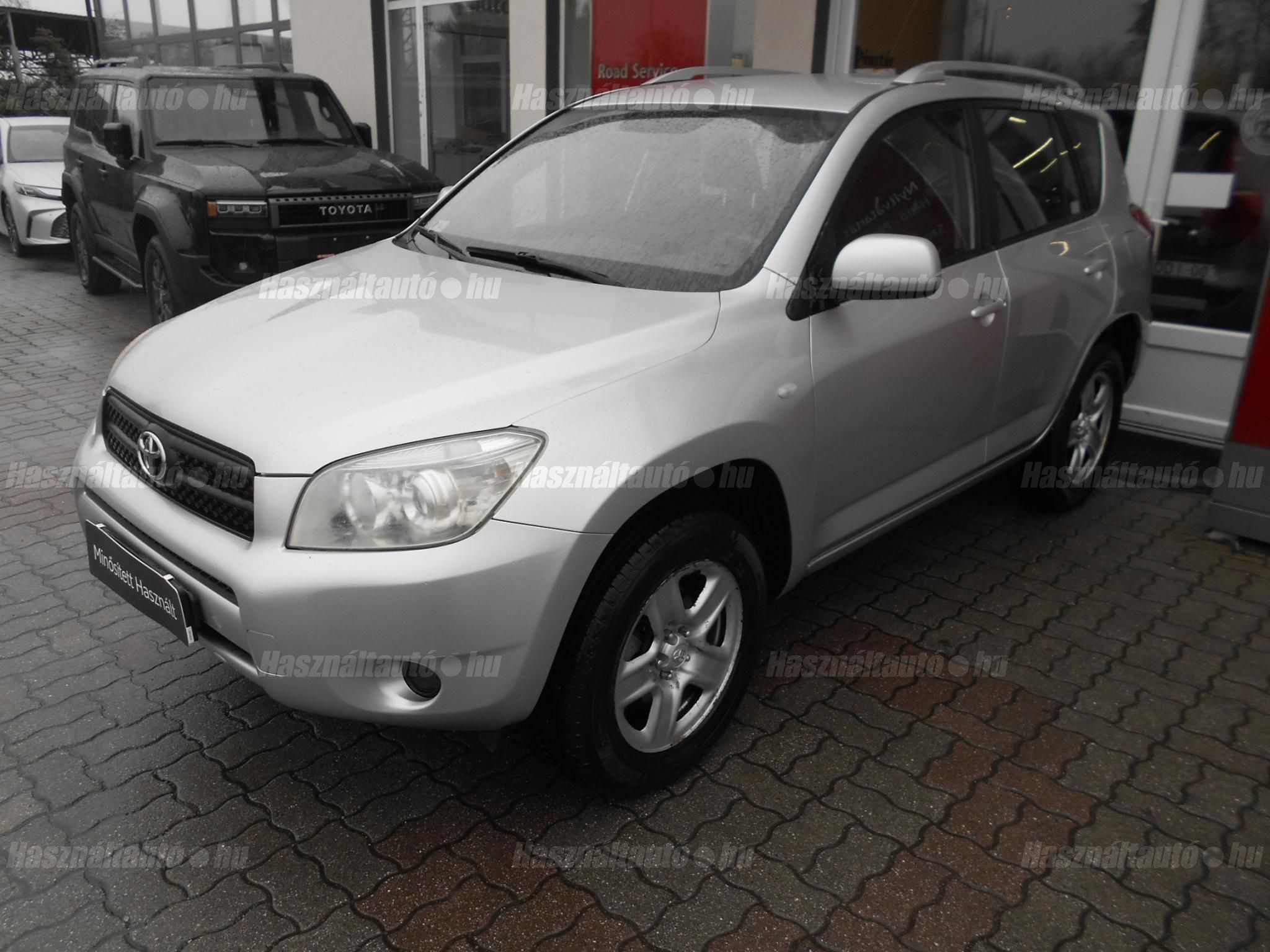 TOYOTA RAV 4 Rav4 2.0 4x4