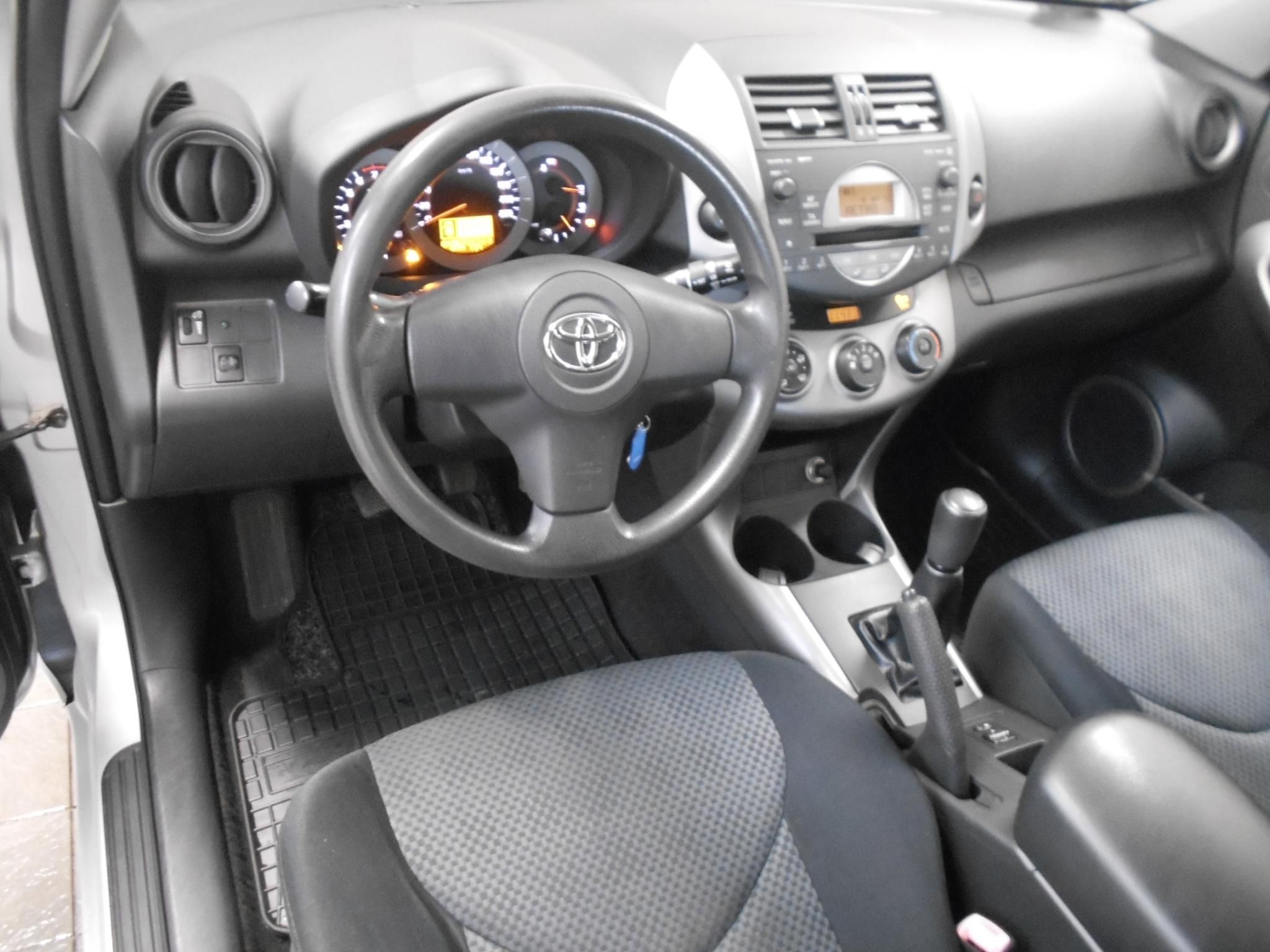 TOYOTA RAV 4 Rav4 2.0 4x4