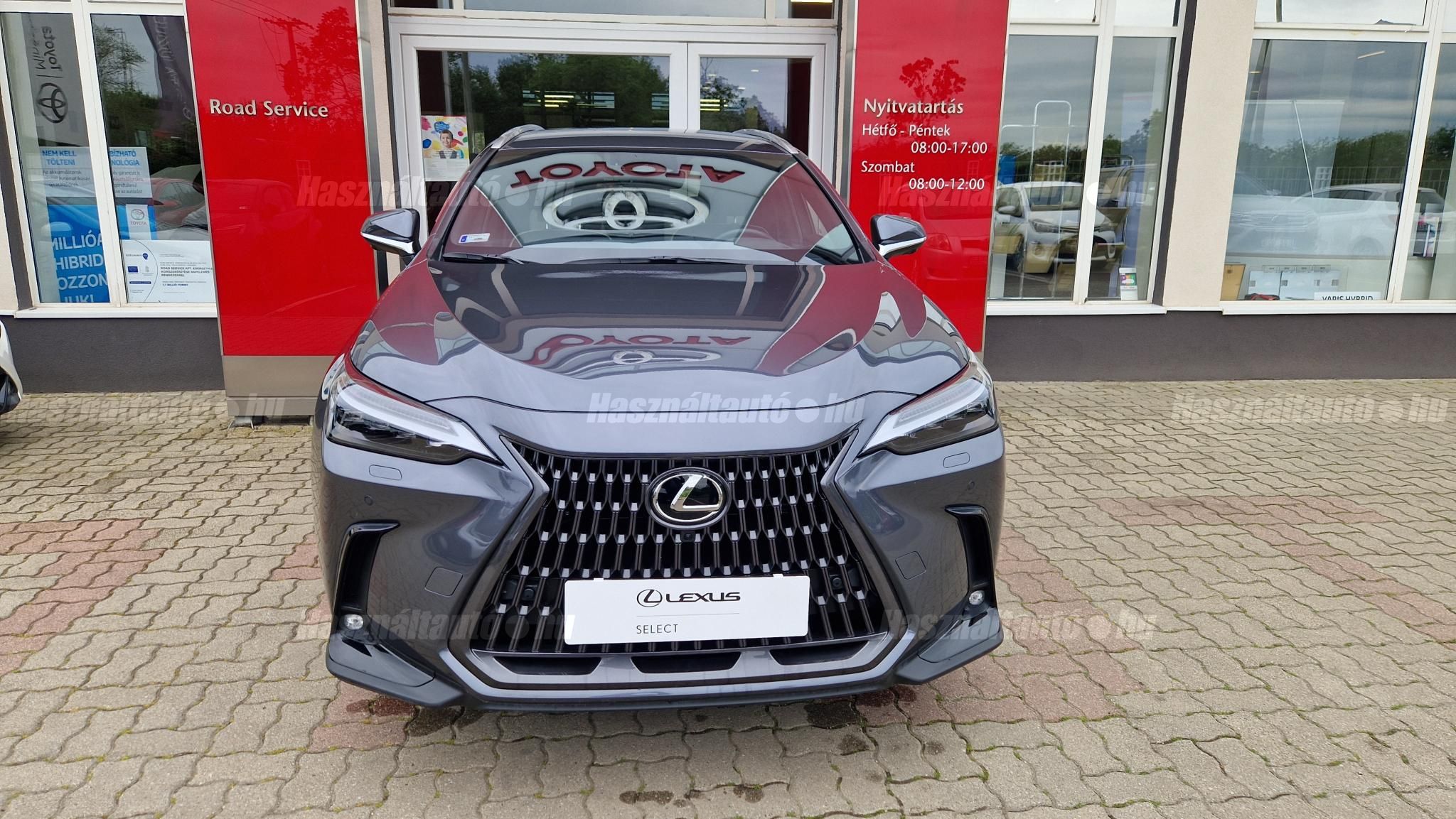 LEXUS NX 450h+ Prestige Top CVT
