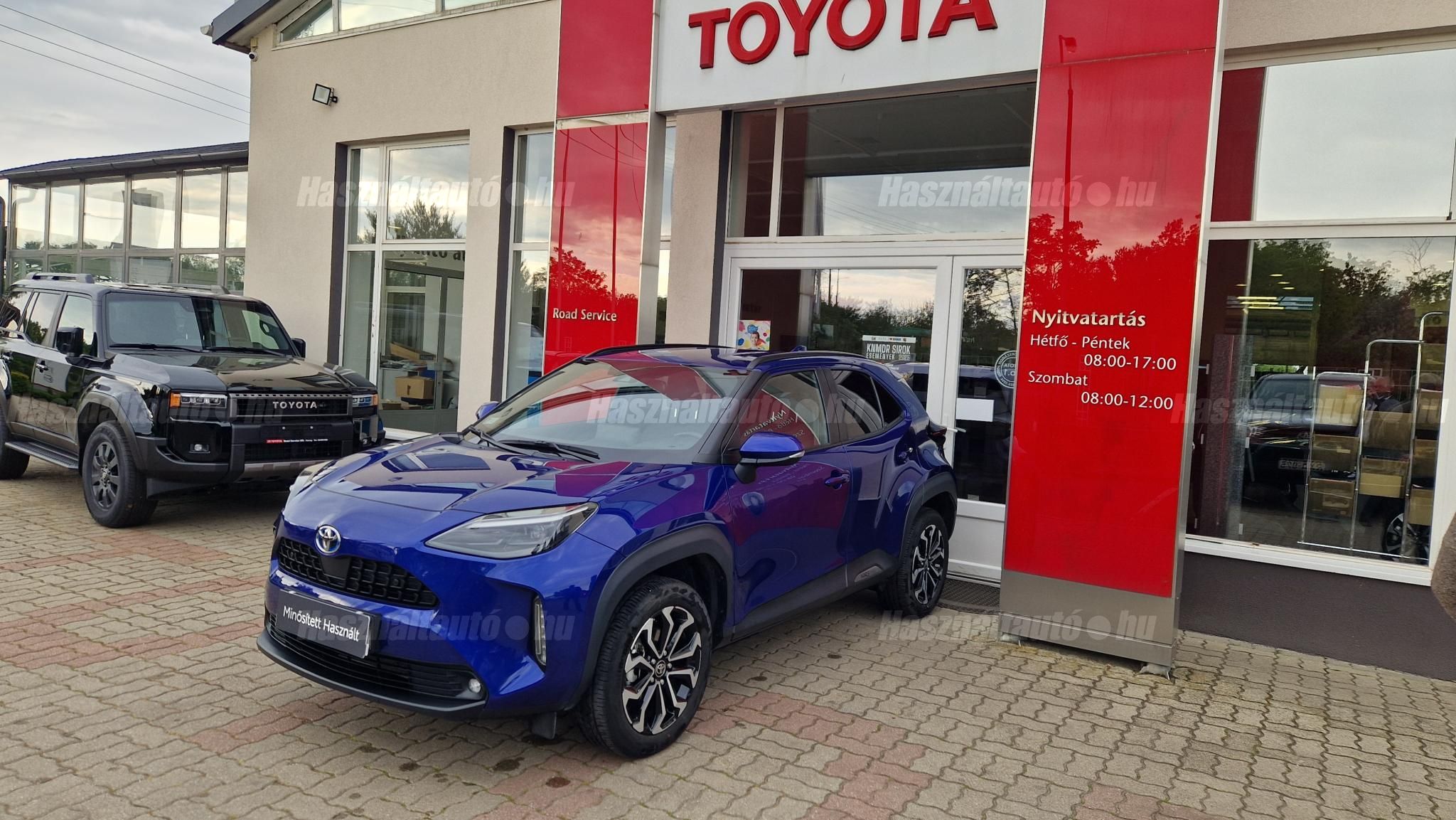 TOYOTA YARIS CROSS 1.5 Hybrid Comfort Style Tech AWD e-CVT