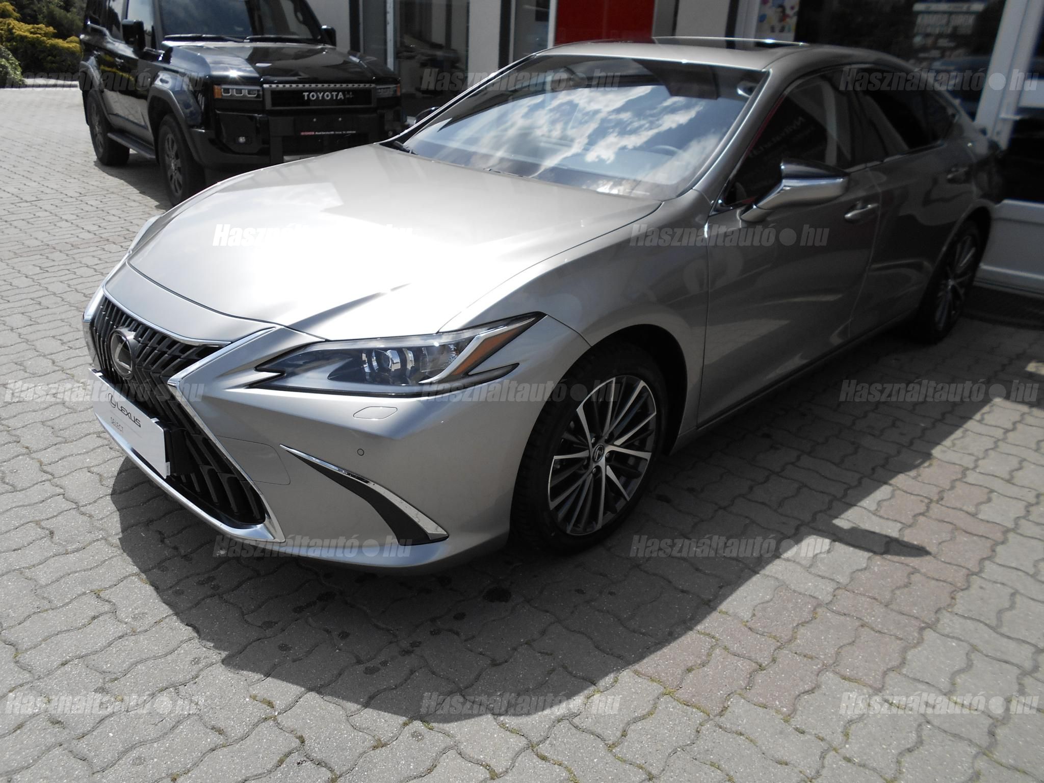 LEXUS ES 300h Business Edition Tech CVT