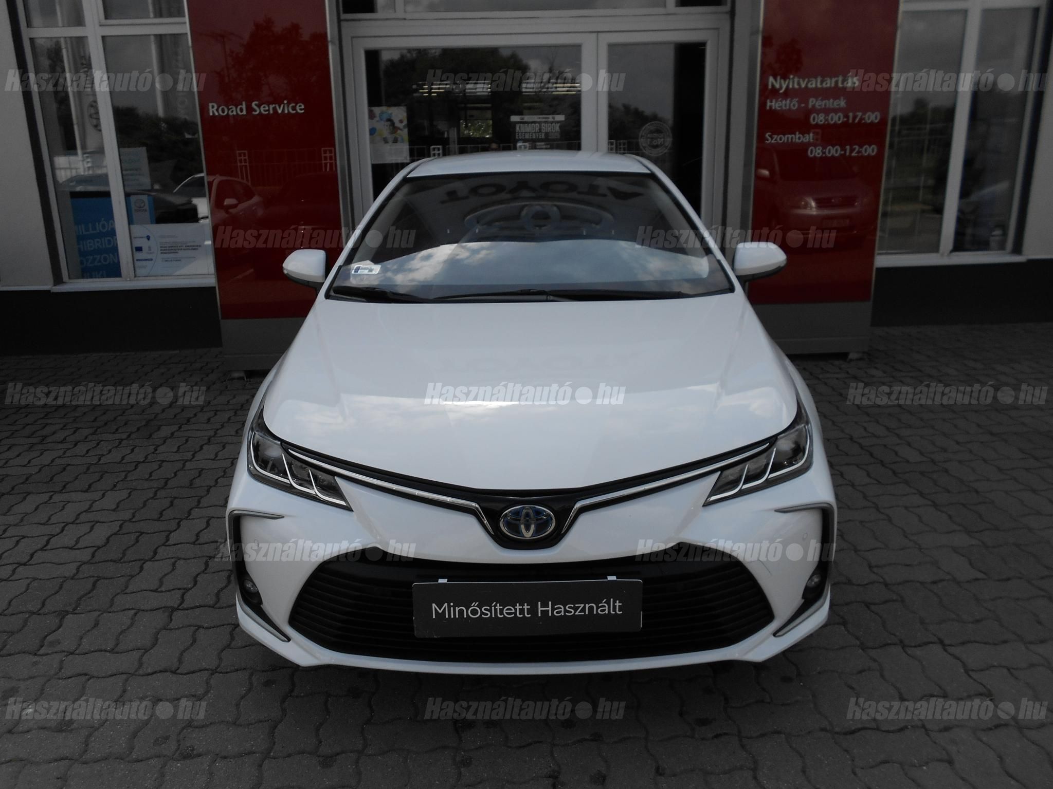 TOYOTA COROLLA 1.8 Hybrid Comfort Business e-CVT