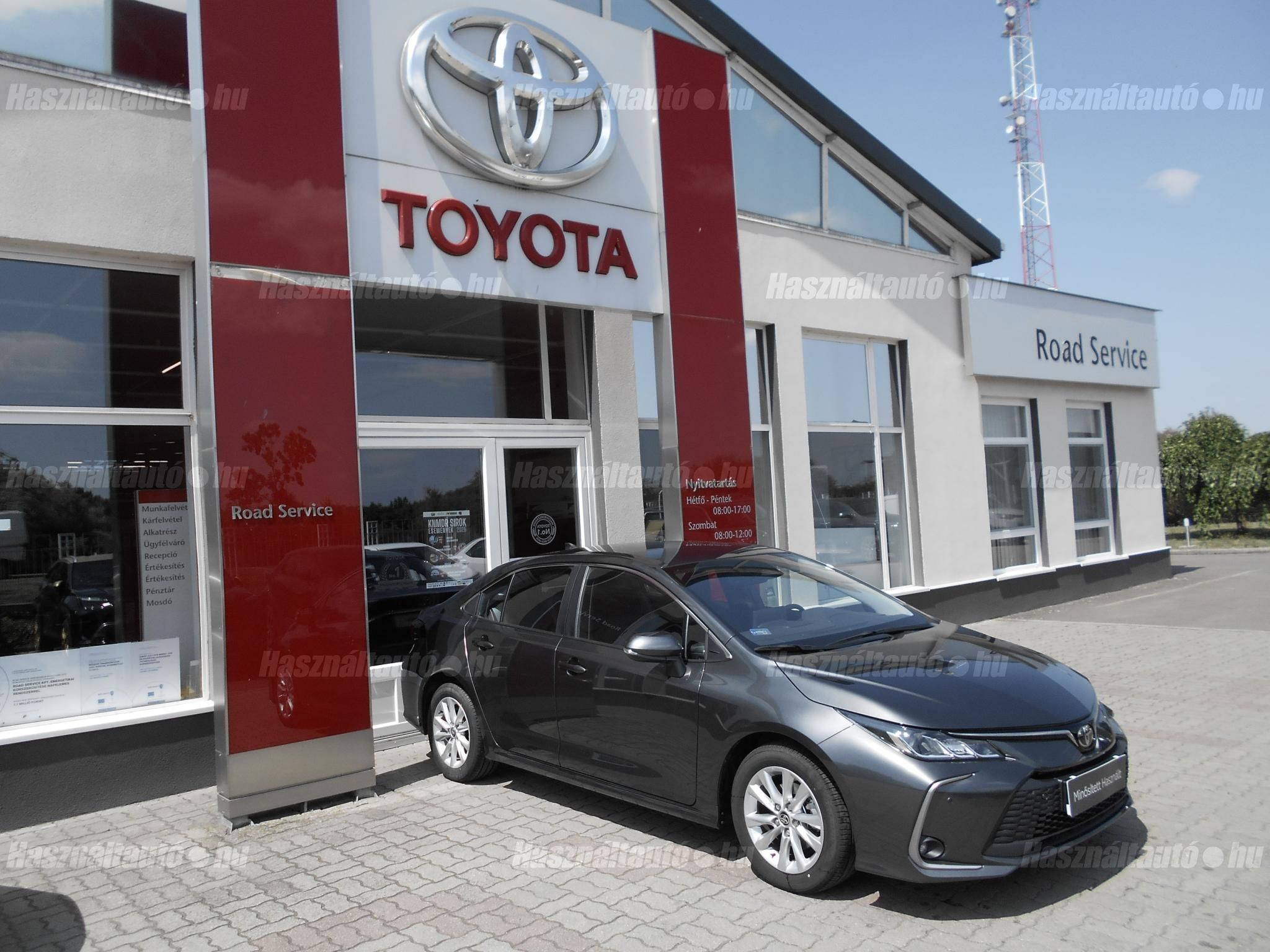 TOYOTA COROLLA Sedan 1.5 Comfort Tech CVT