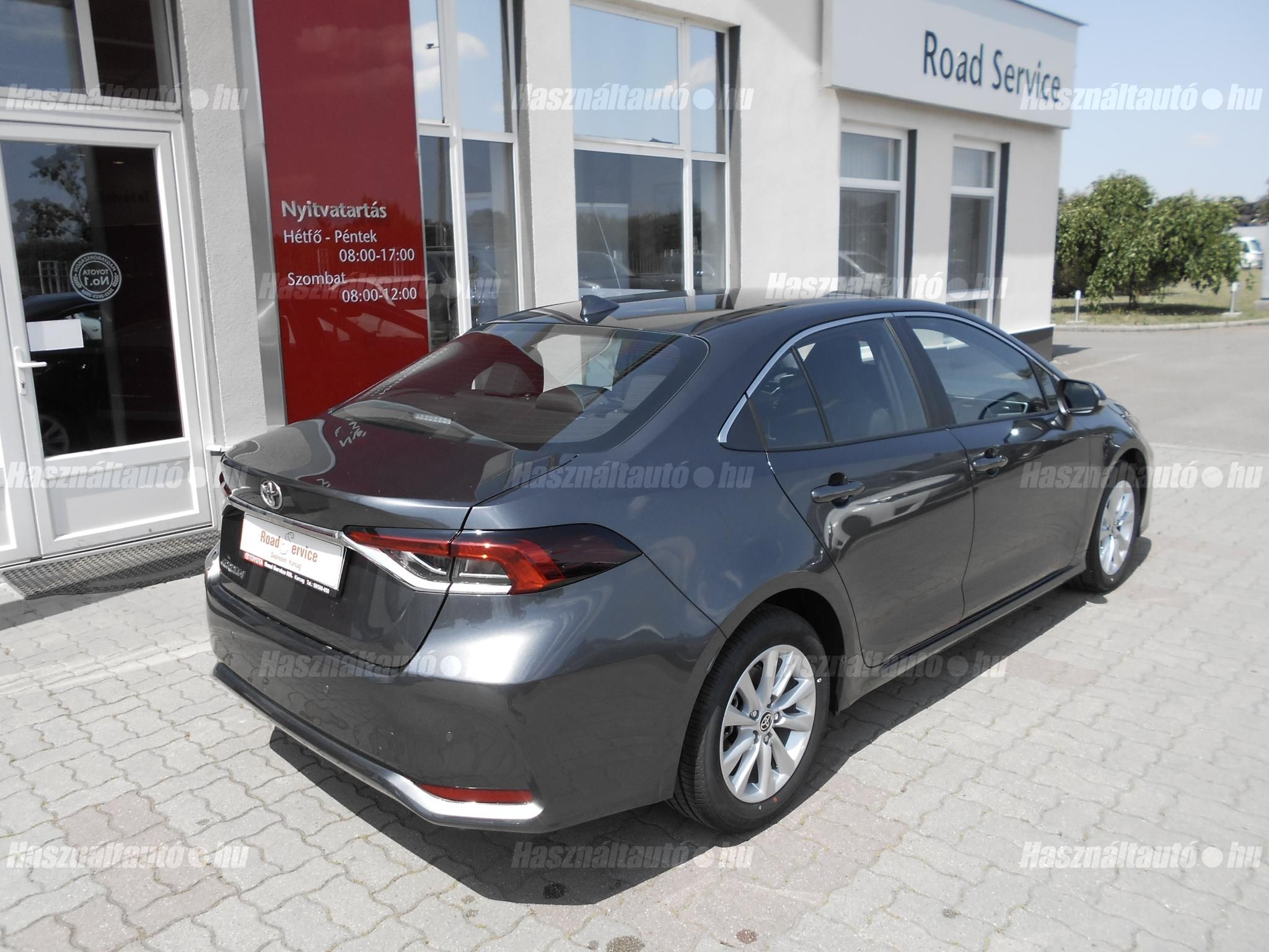 TOYOTA COROLLA Sedan 1.5 Comfort Tech CVT