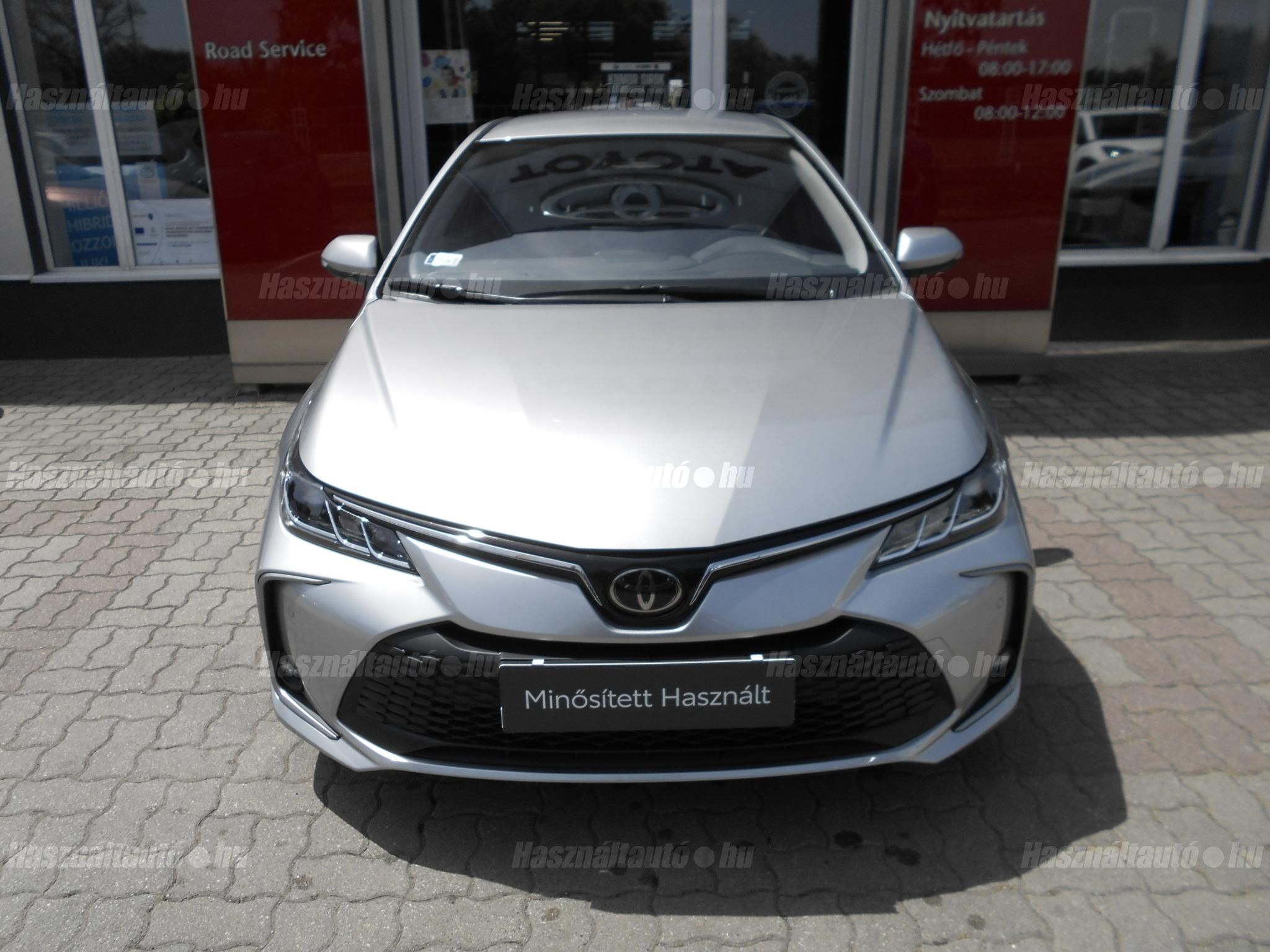 TOYOTA COROLLA Sedan 1.5 Comfort Tech CVT