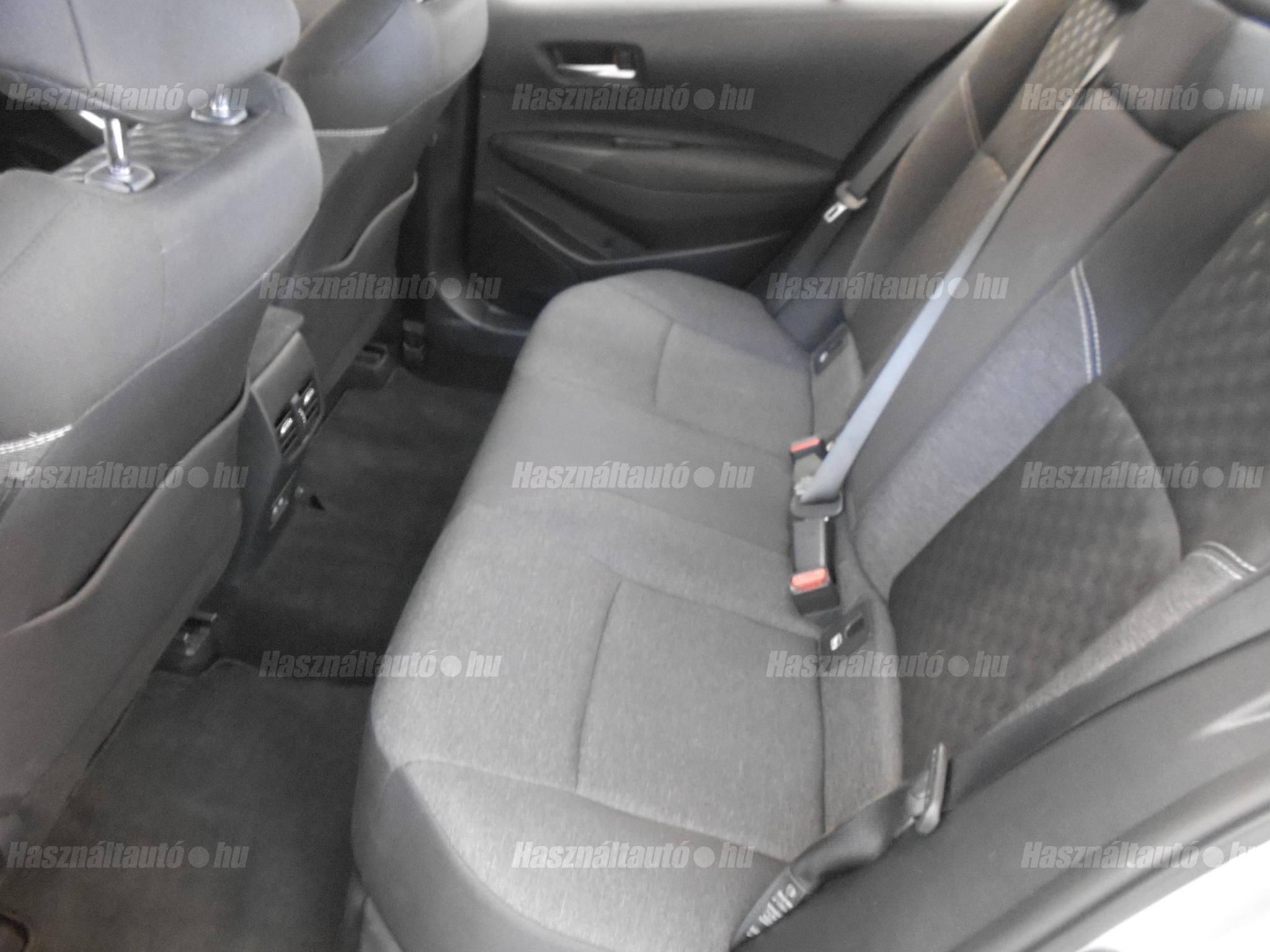TOYOTA COROLLA Sedan 1.5 Comfort Tech CVT