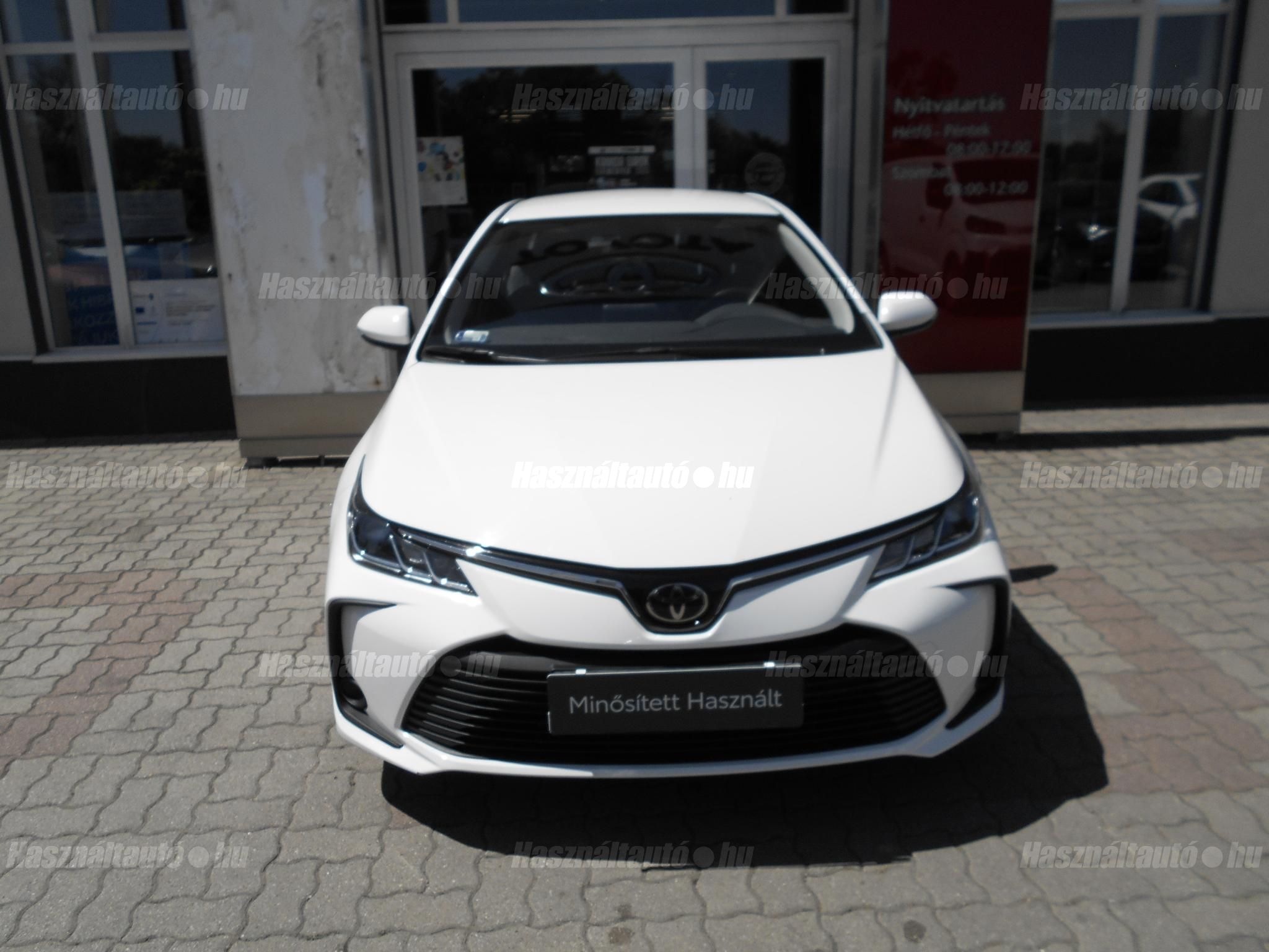 TOYOTA COROLLA Sedan 1.5 Active