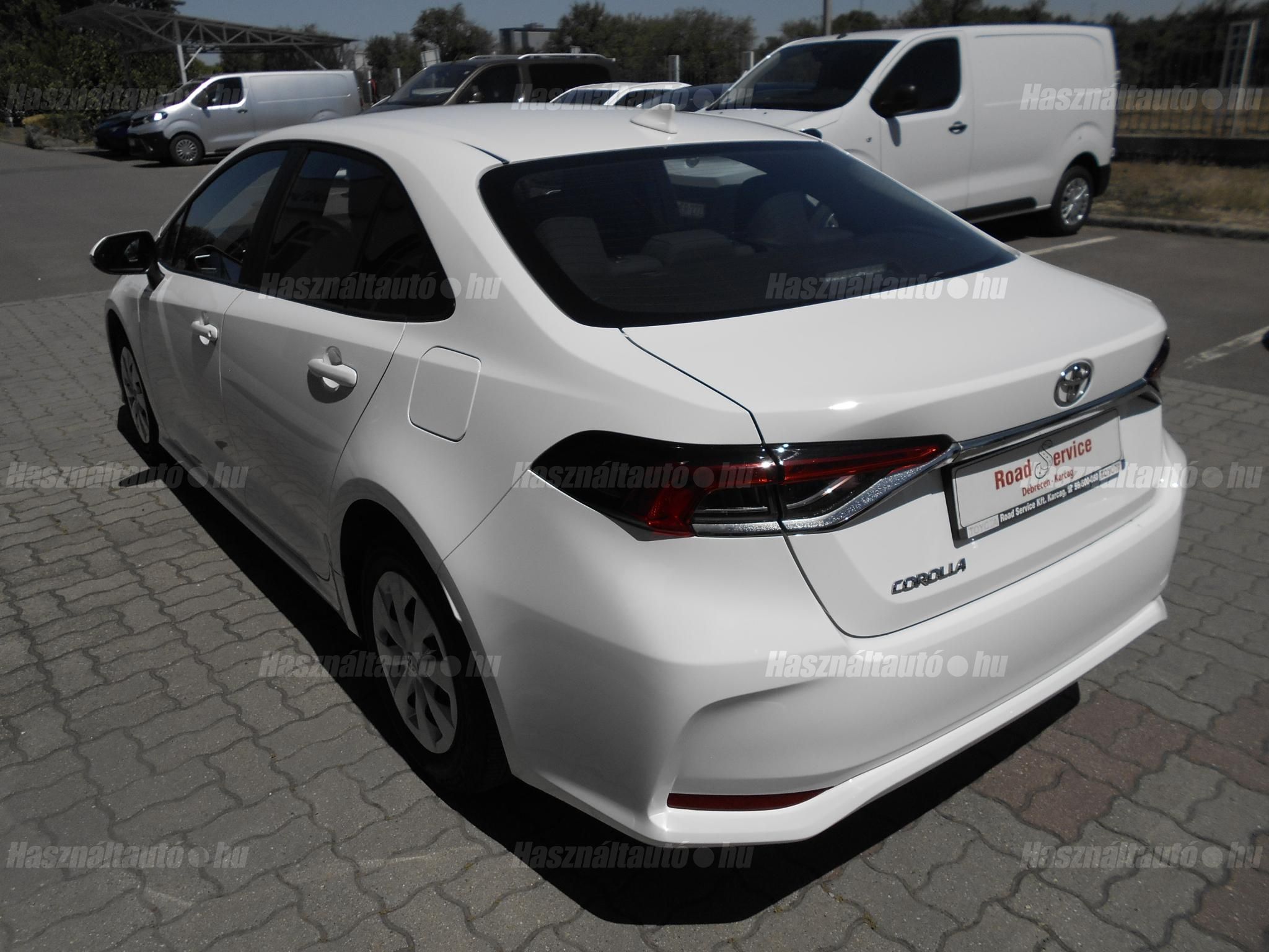 TOYOTA COROLLA Sedan 1.5 Active