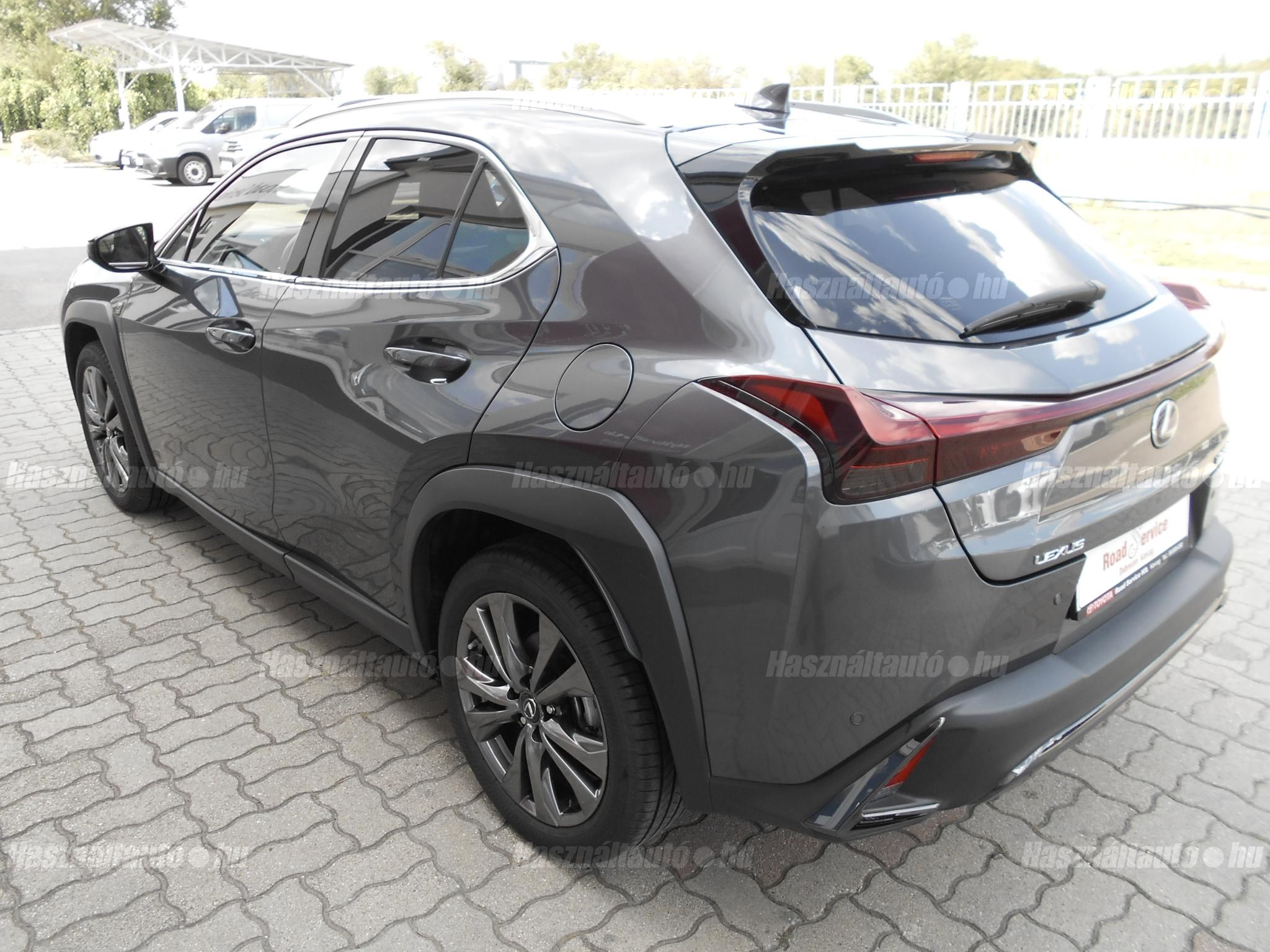 LEXUS UX 250h F Sport Design CVT
