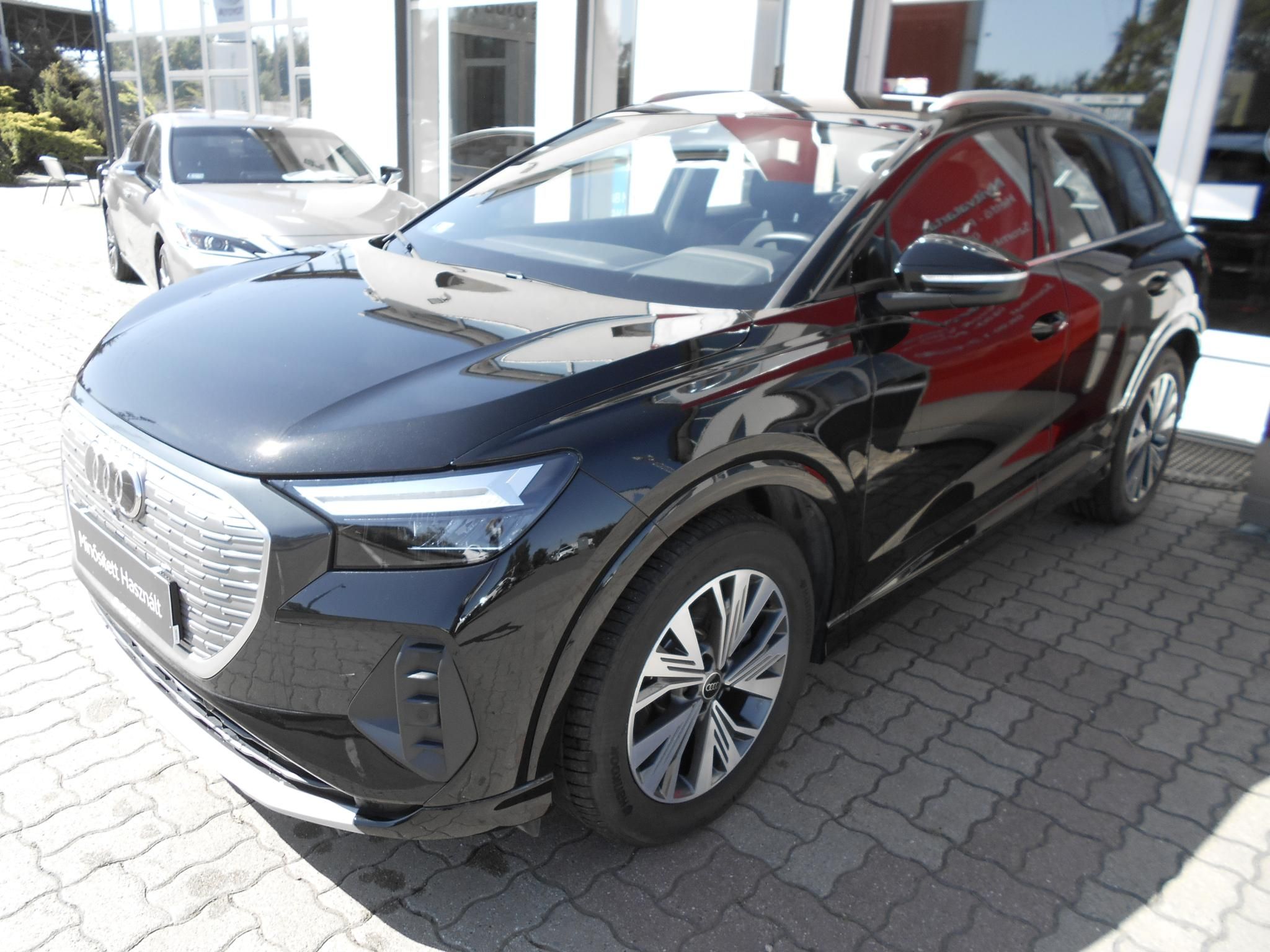 AUDI Q4 e-tron 35 (Automata) +Téli szerelt kerékkel!