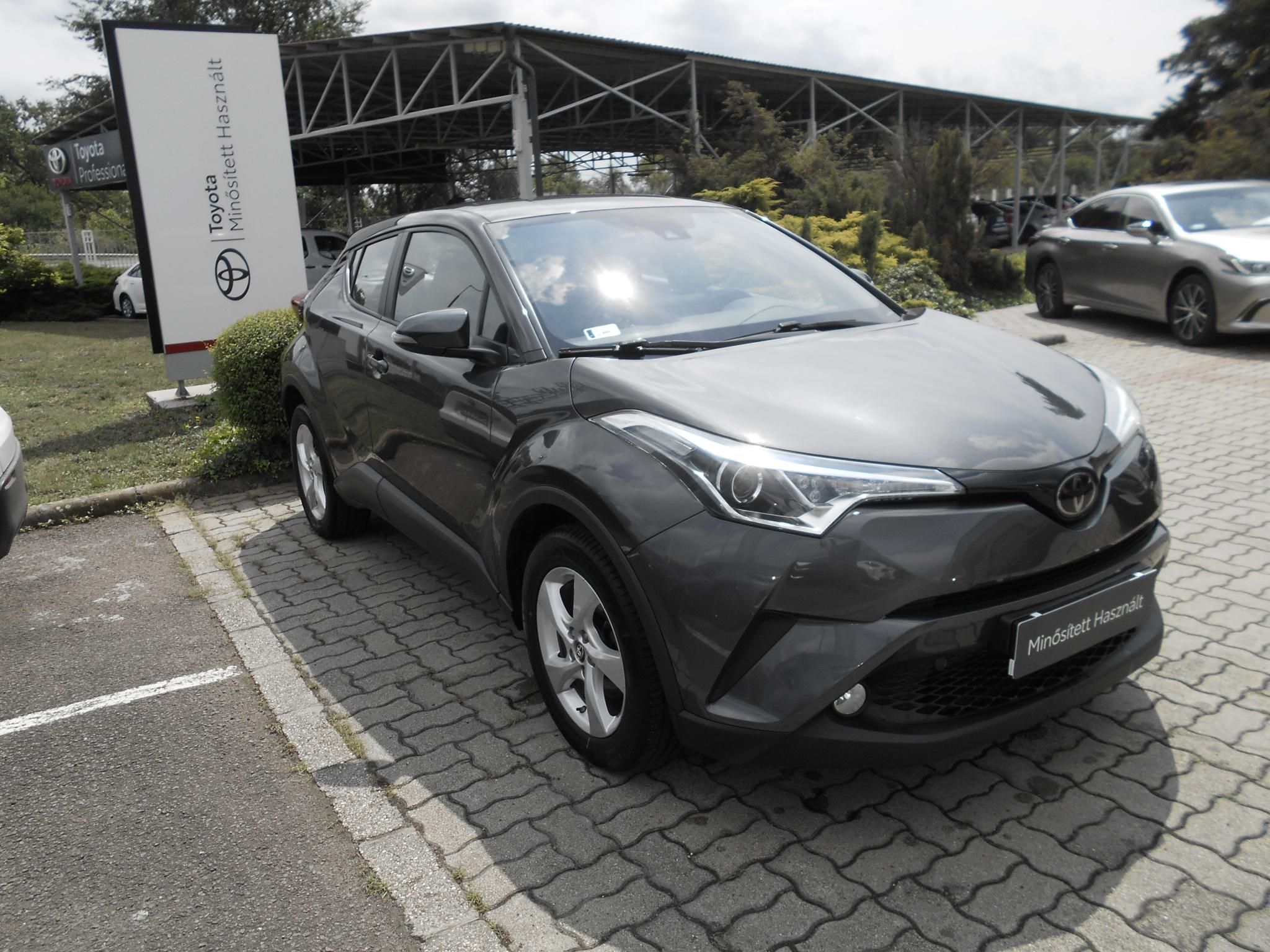 TOYOTA C-HR 1.2T Active (ülésfűtéssel)