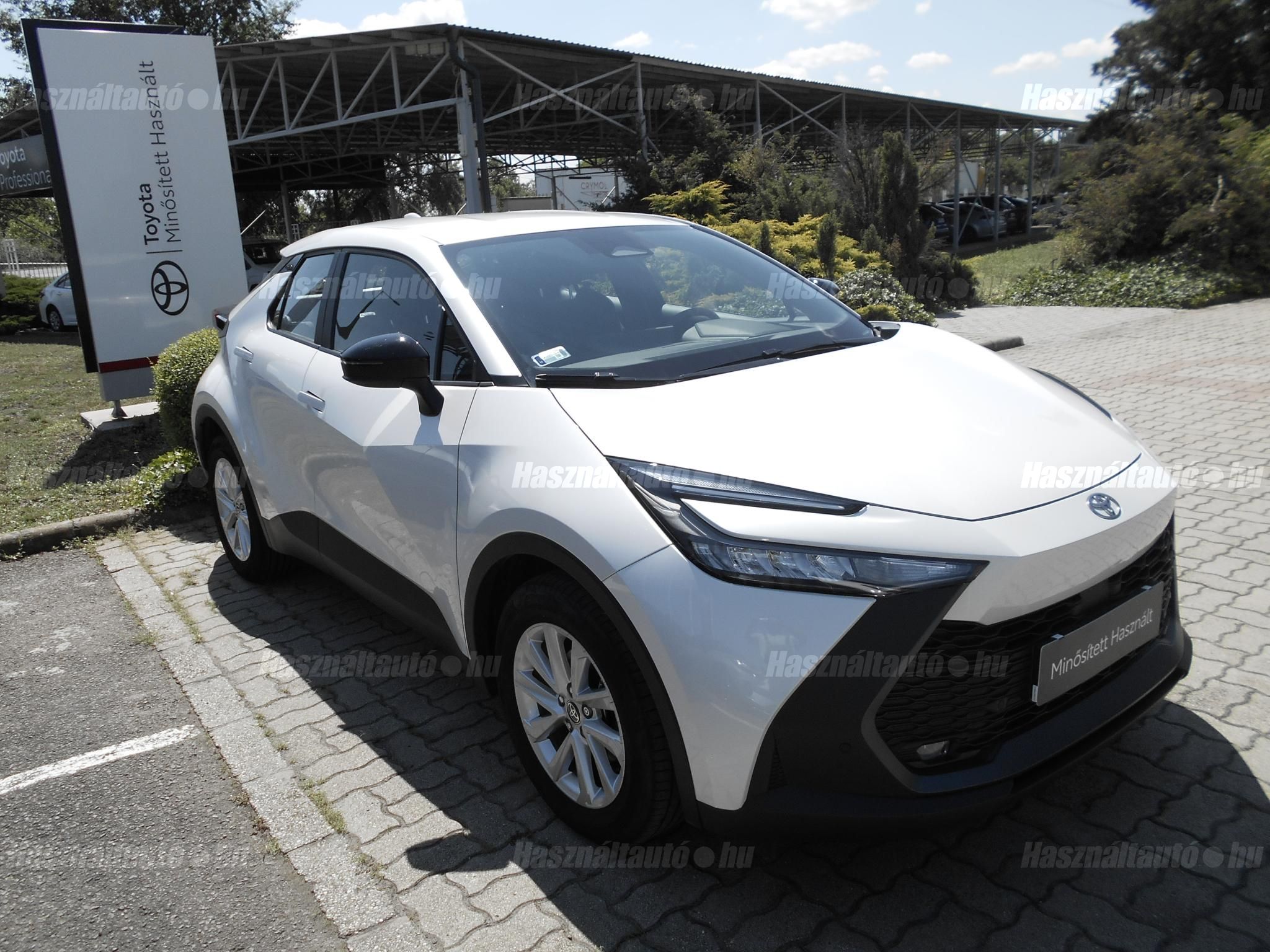 TOYOTA C-HR 1.8 Hybrid Comfort Business e-CVT ÁFÁ-s!