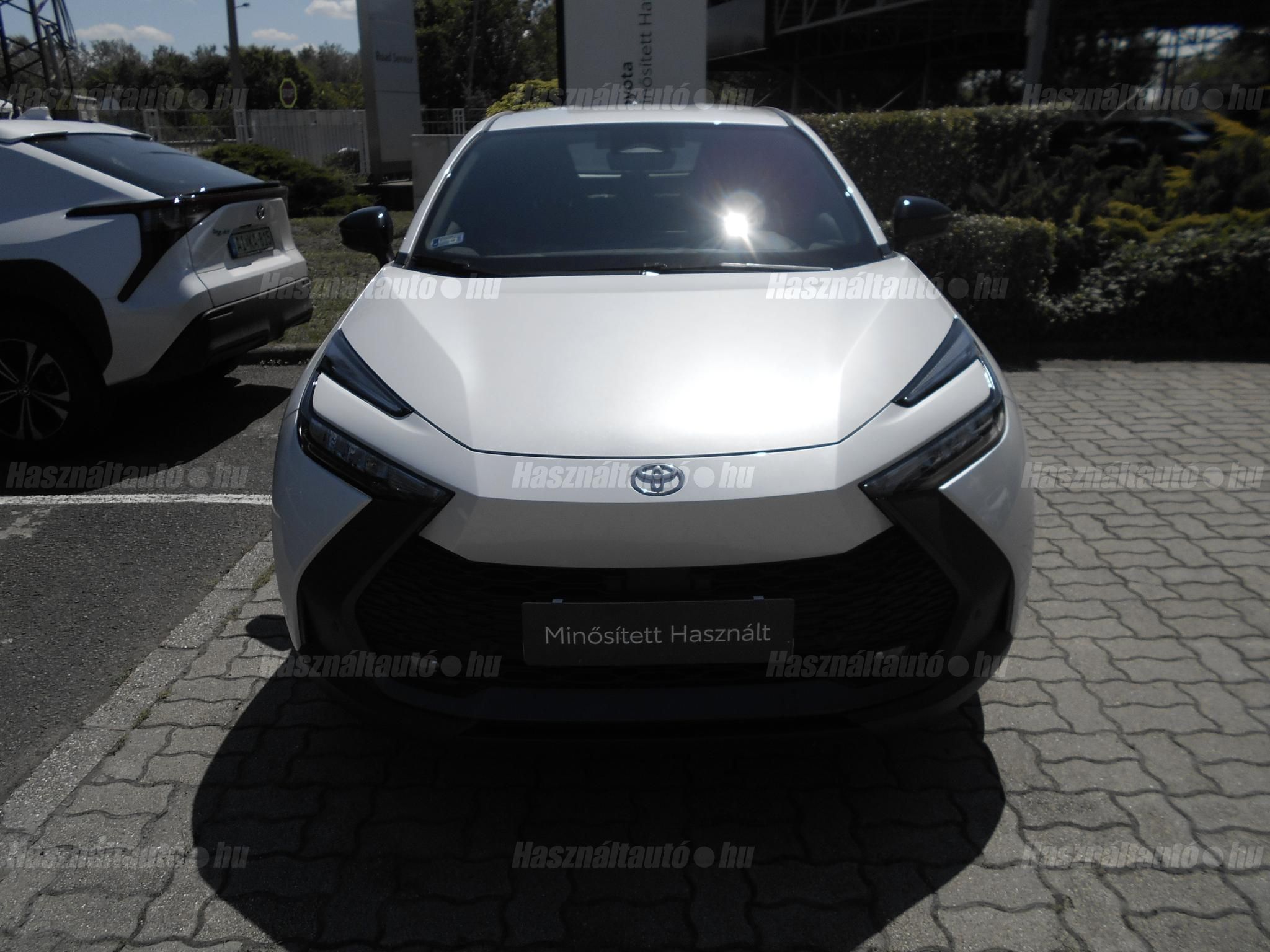TOYOTA C-HR 1.8 Hybrid Comfort Business e-CVT ÁFÁ-s!