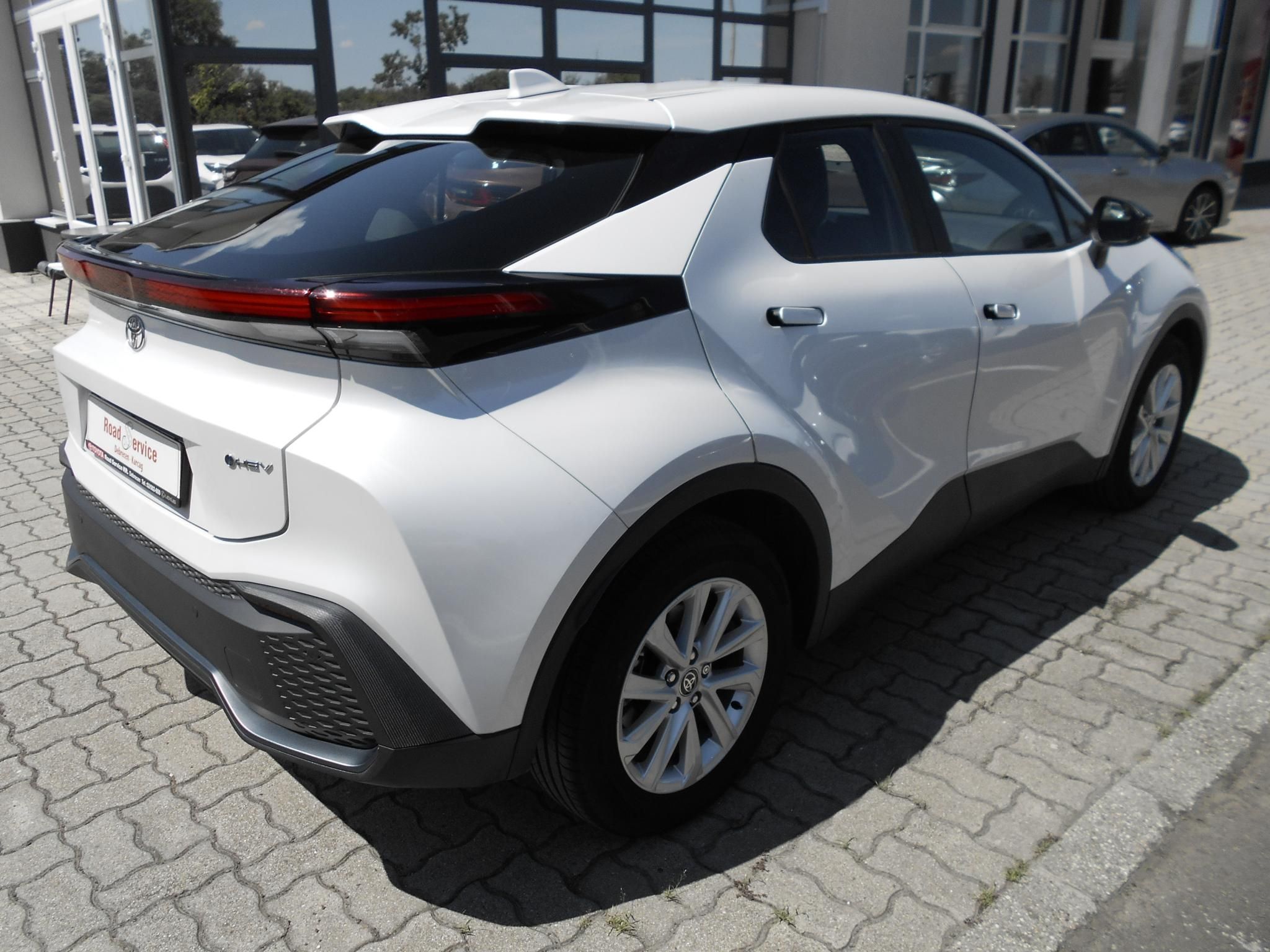 TOYOTA C-HR 1.8 Hybrid Comfort Business e-CVT ÁFÁ-s!