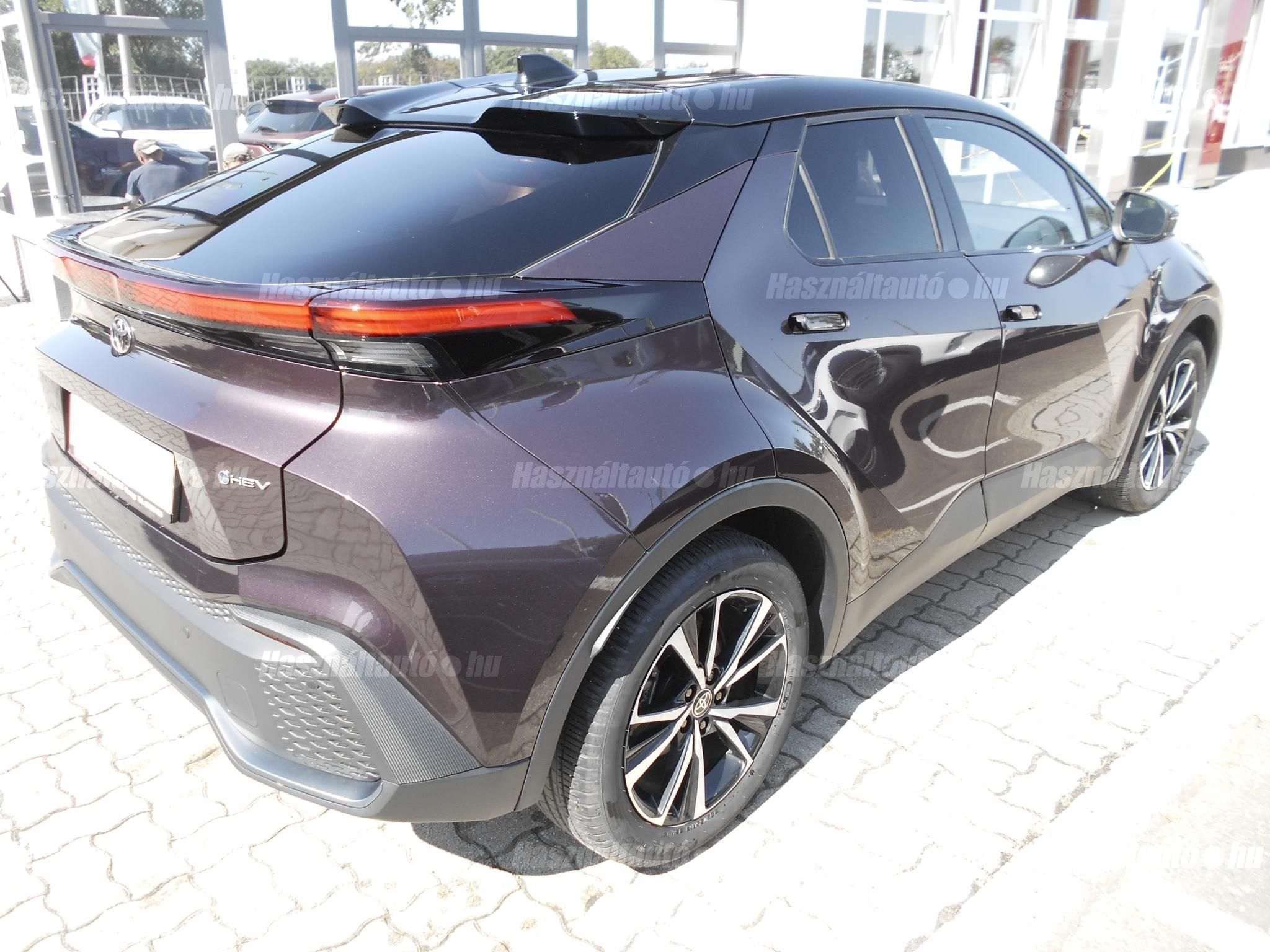TOYOTA C-HR 2.0 Hybrid Style e-CVT