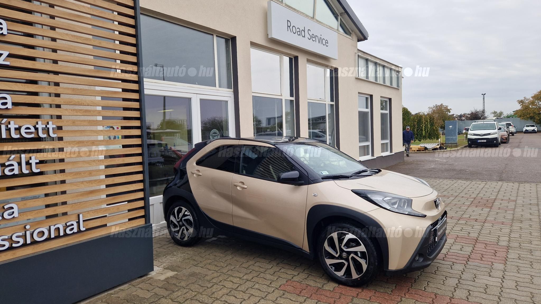 TOYOTA AYGO X 1.0 VVT-i Style