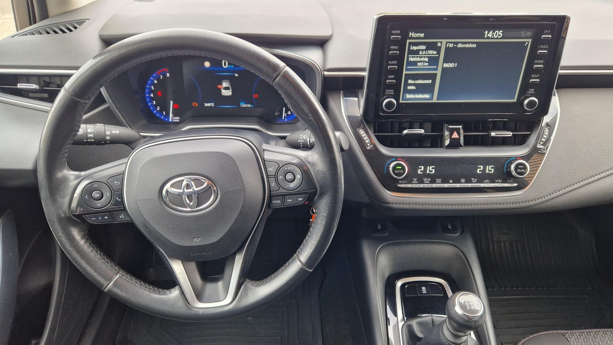 TOYOTA COROLLA Sedan 1.5 Comfort Style Tech