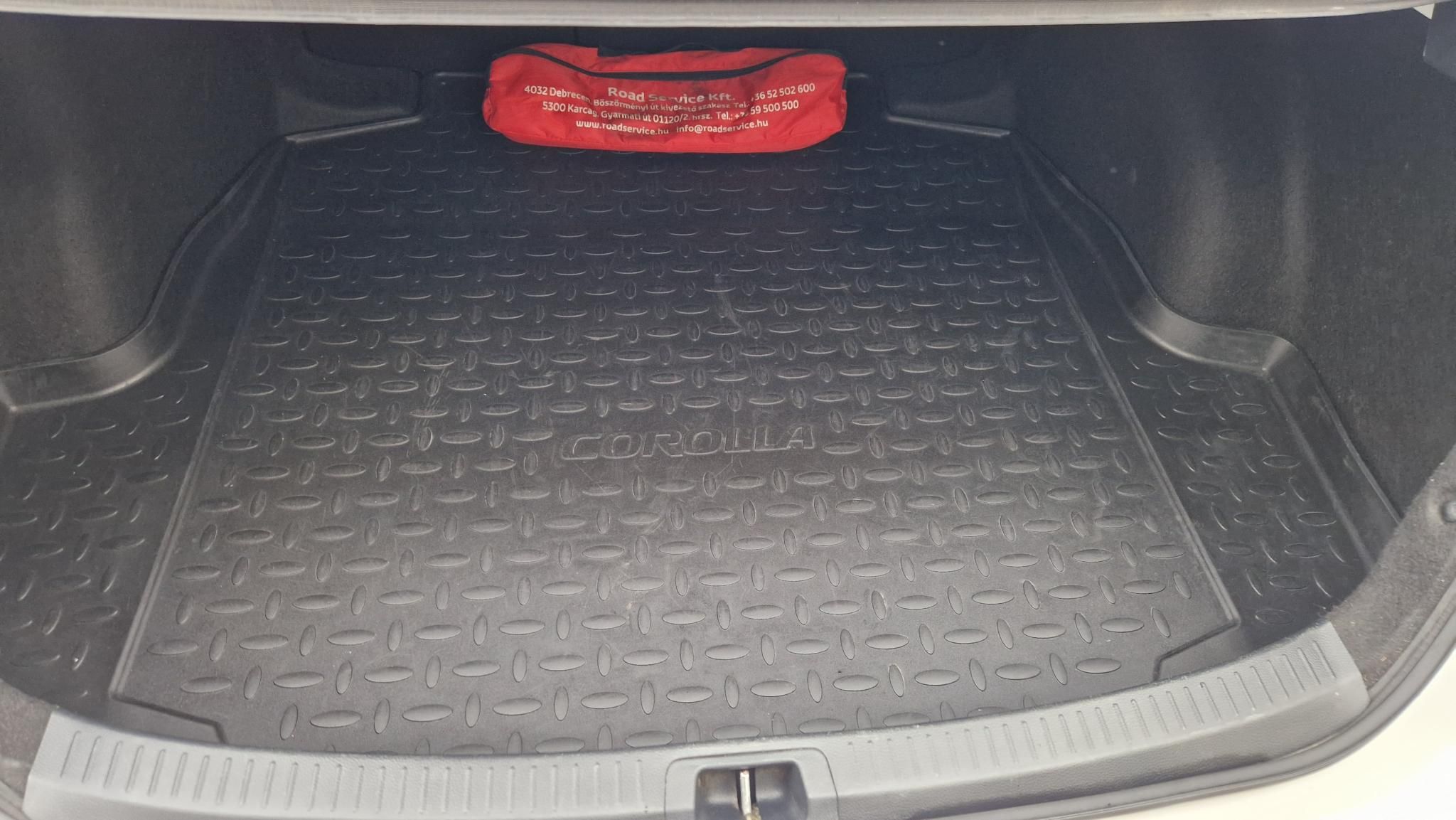 TOYOTA COROLLA Sedan 1.5 Comfort Style Tech
