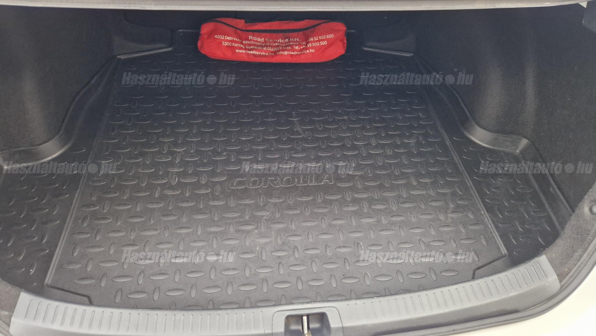 TOYOTA COROLLA Sedan 1.5 Comfort Style Tech