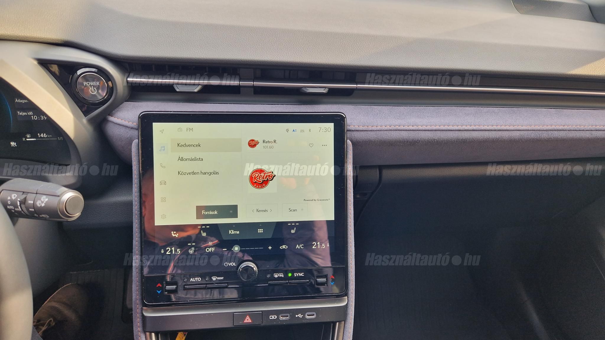 LEXUS LBX 1.5 Hybrid Cool Premium e-CVT