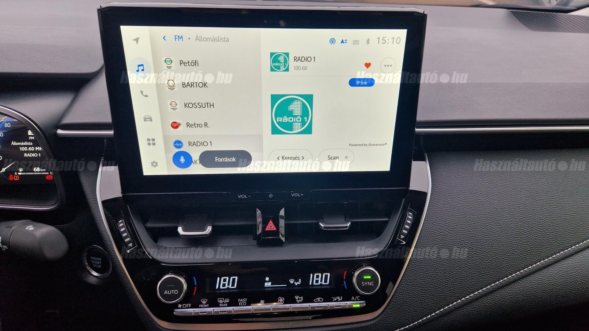 TOYOTA COROLLA Sedan 1.5 Comfort Tech CVT