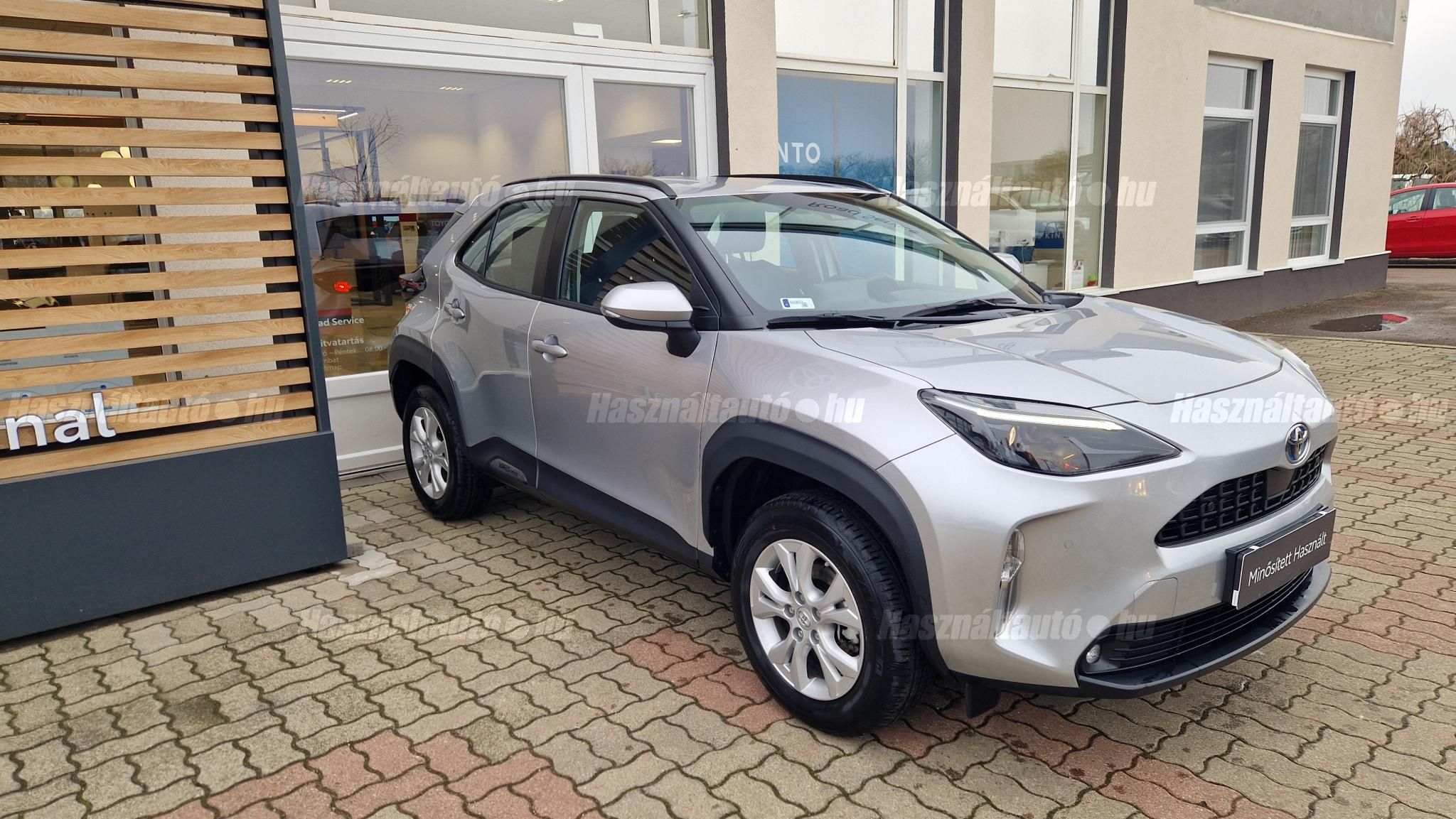 TOYOTA YARIS CROSS 1.5 Hybrid Comfort Business e-CVT