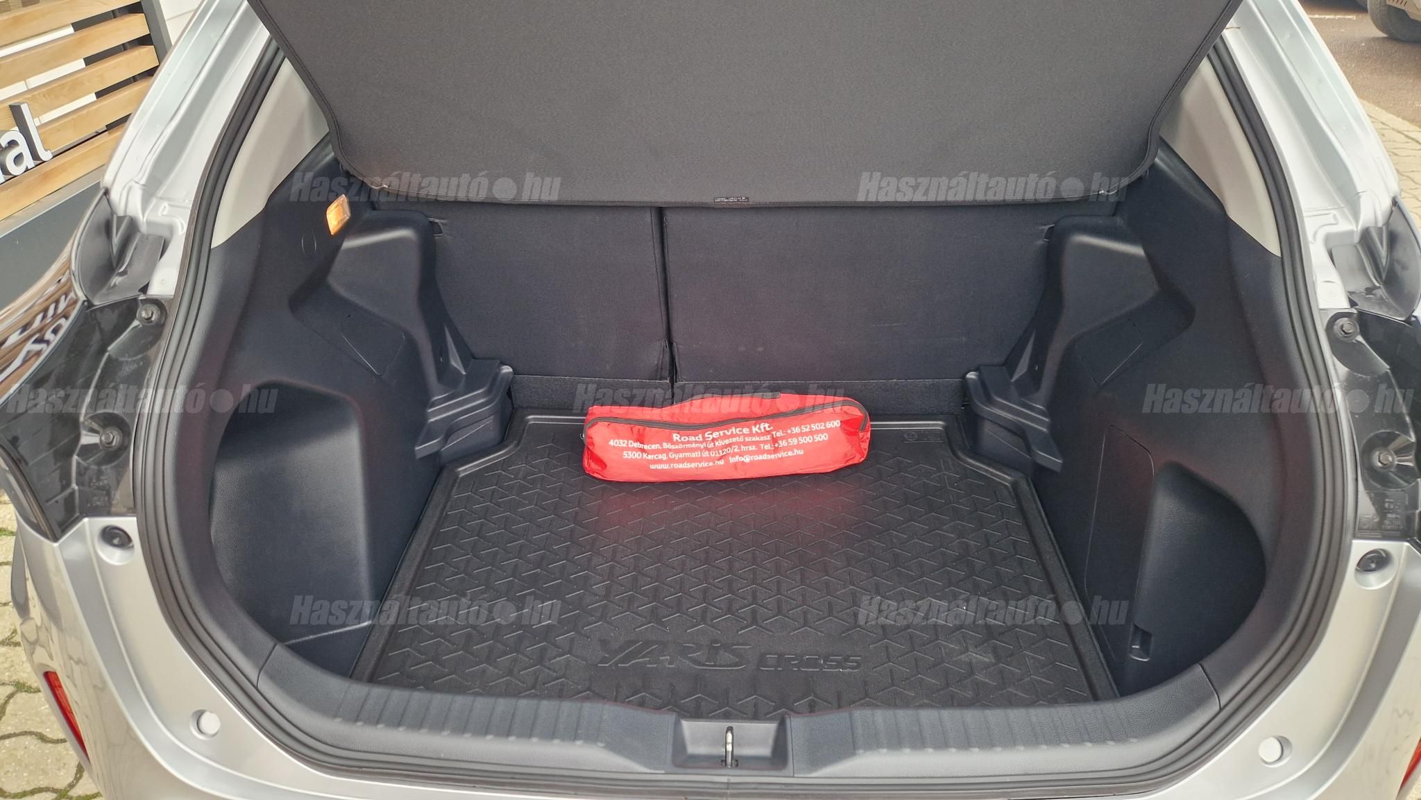 TOYOTA YARIS CROSS 1.5 Hybrid Comfort Business e-CVT