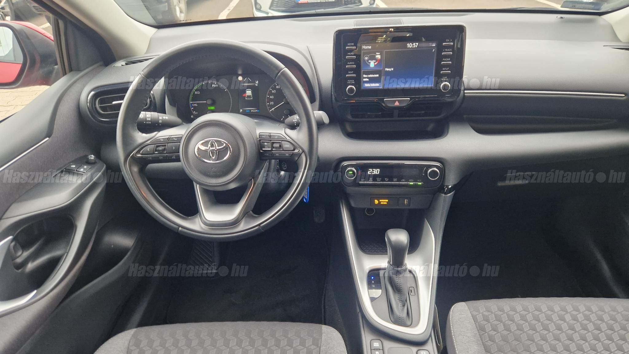 TOYOTA YARIS 1.5 Hybrid Comfort e-CVT