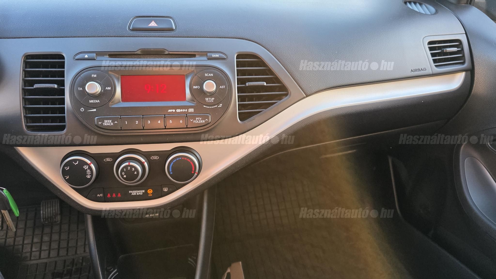 KIA PICANTO 1.0 LX Cool