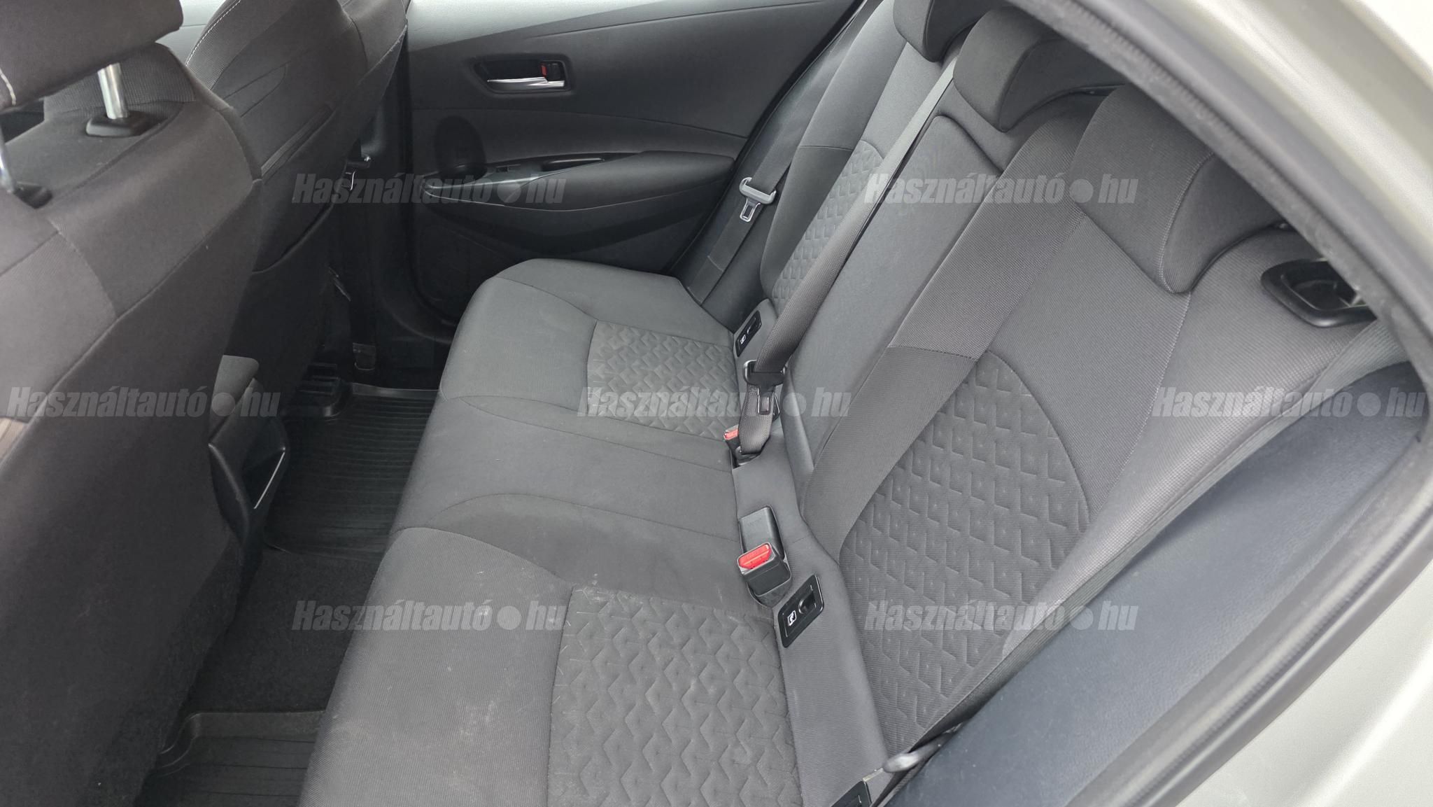 TOYOTA COROLLA 1.8 Hybrid Comfort e-CVT