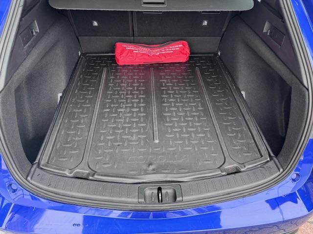 TOYOTA COROLLA Touring Sports 1.8 Hybrid Comfort Tech e-CVT