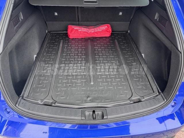 TOYOTA COROLLA Touring Sports 1.8 Hybrid Comfort Tech e-CVT