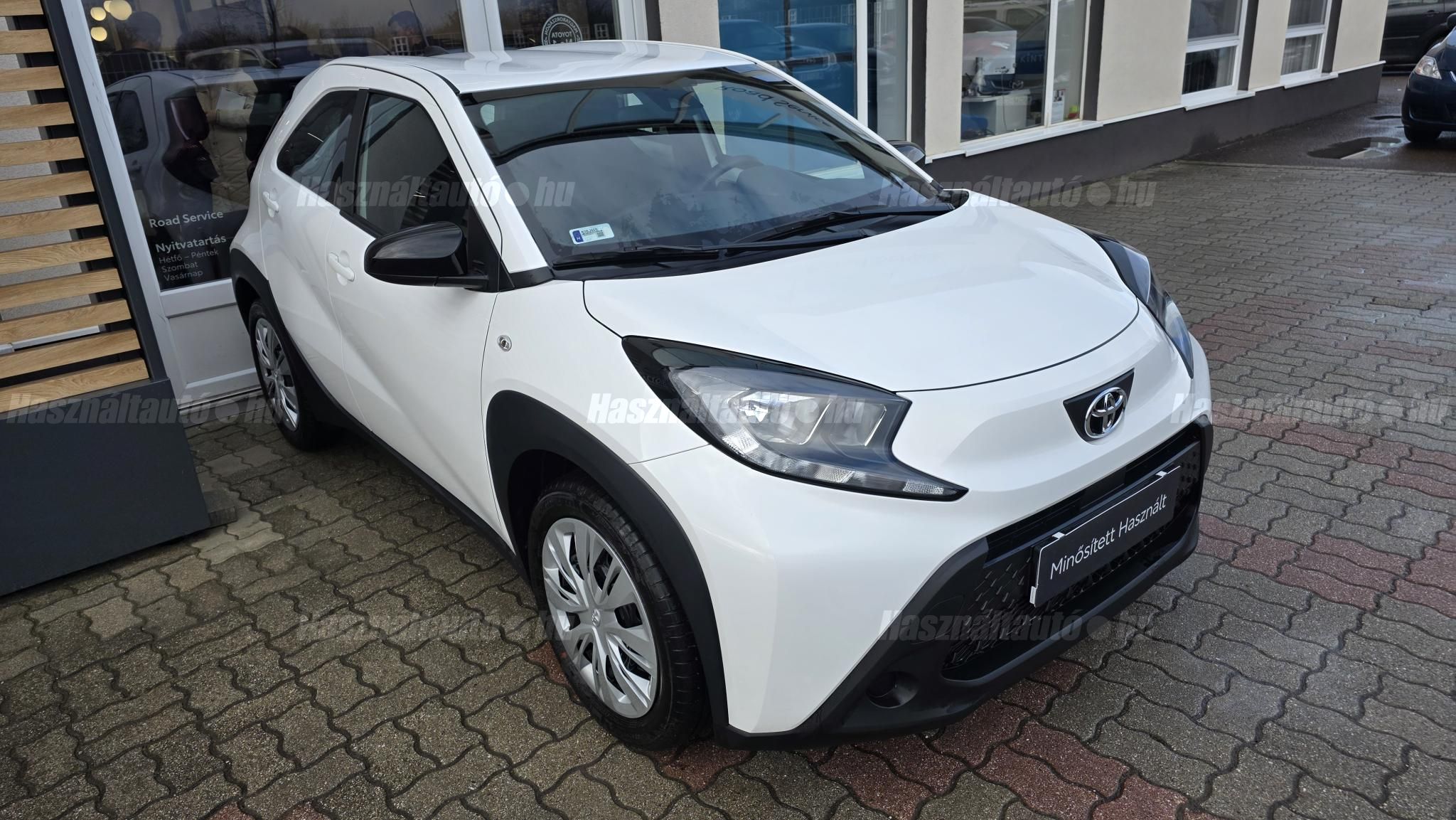 TOYOTA AYGO X 1.0 VVT-i Comfort Business