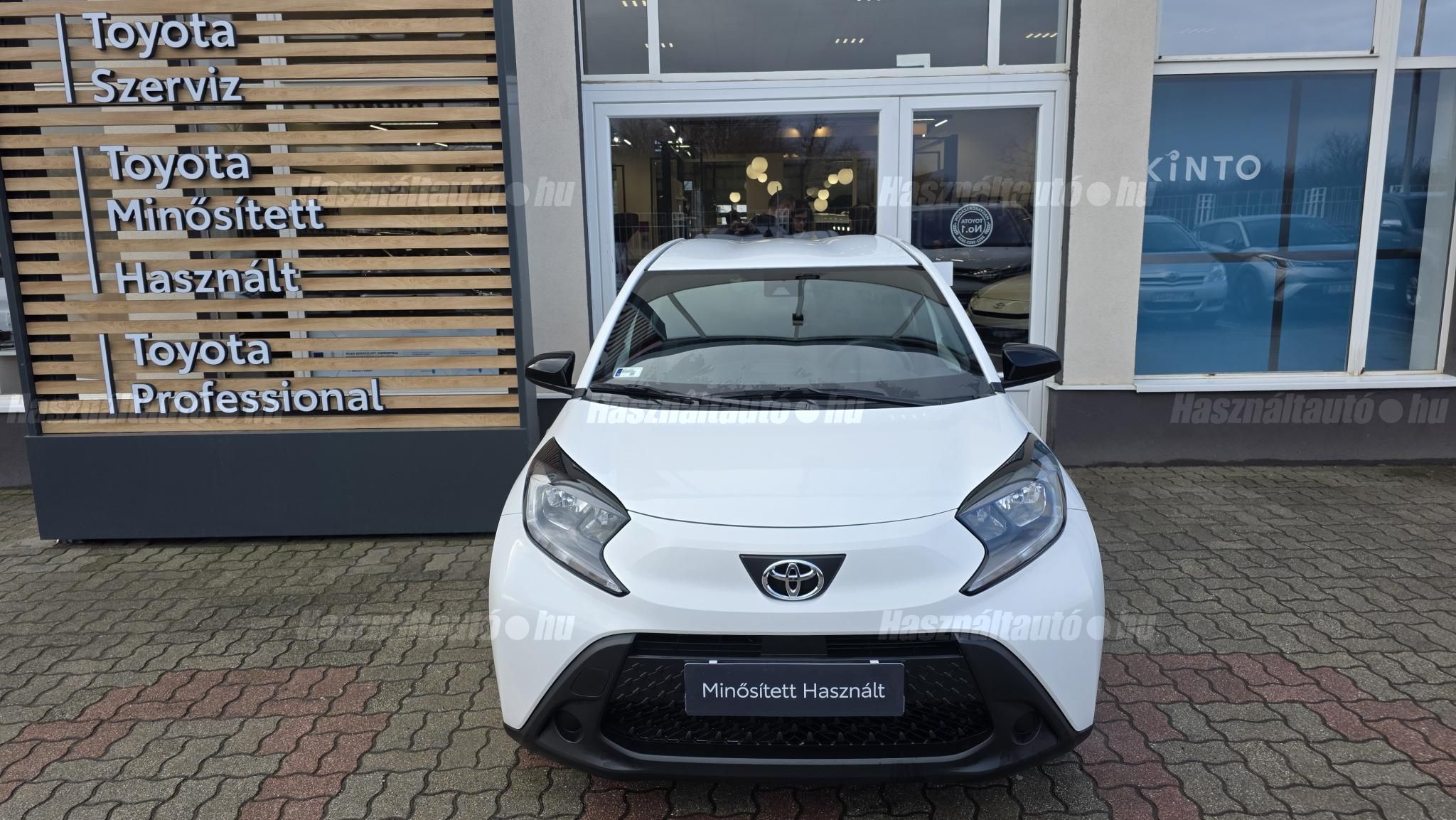 TOYOTA AYGO X 1.0 VVT-i Comfort Business