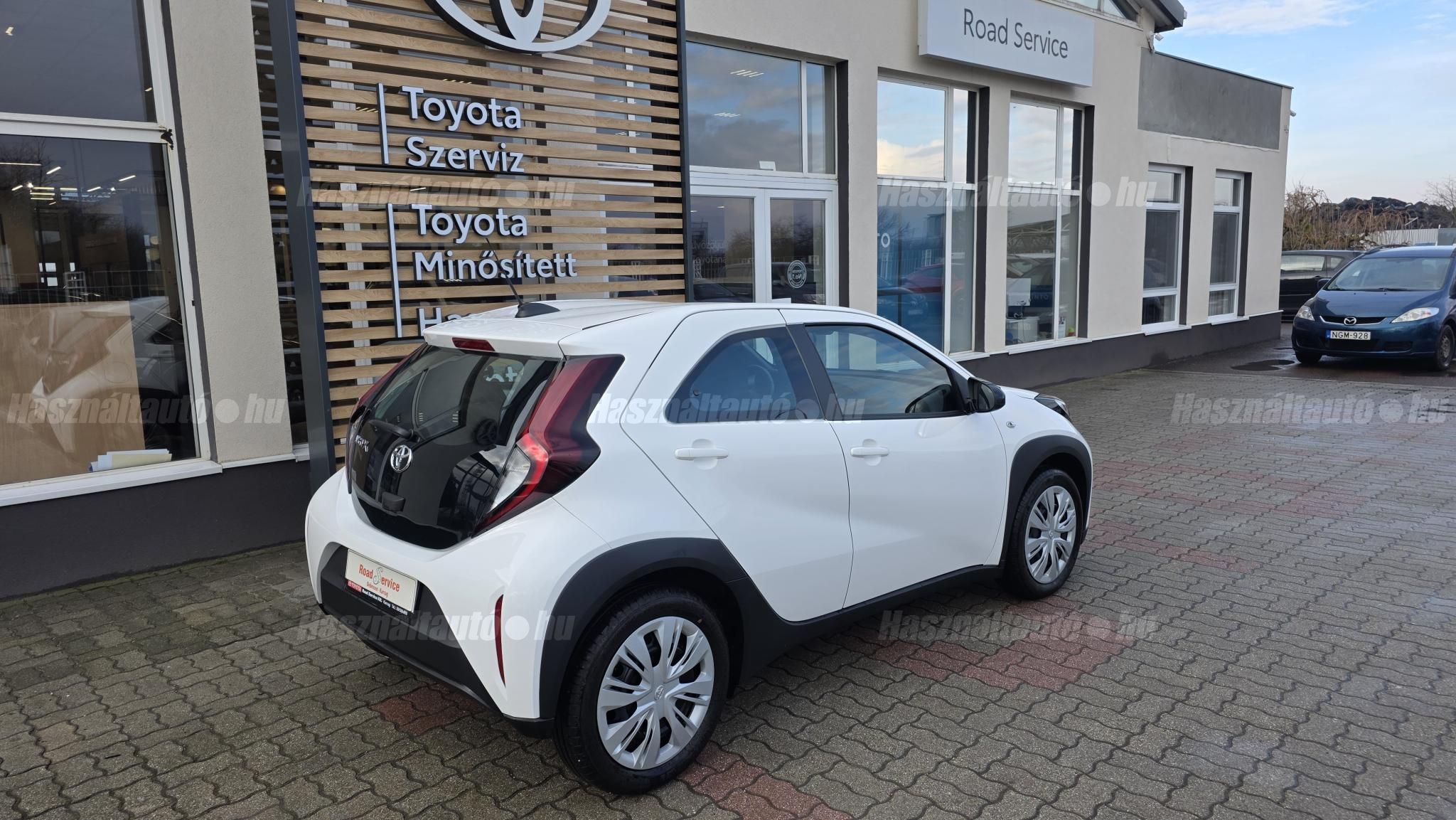 TOYOTA AYGO X 1.0 VVT-i Comfort Business