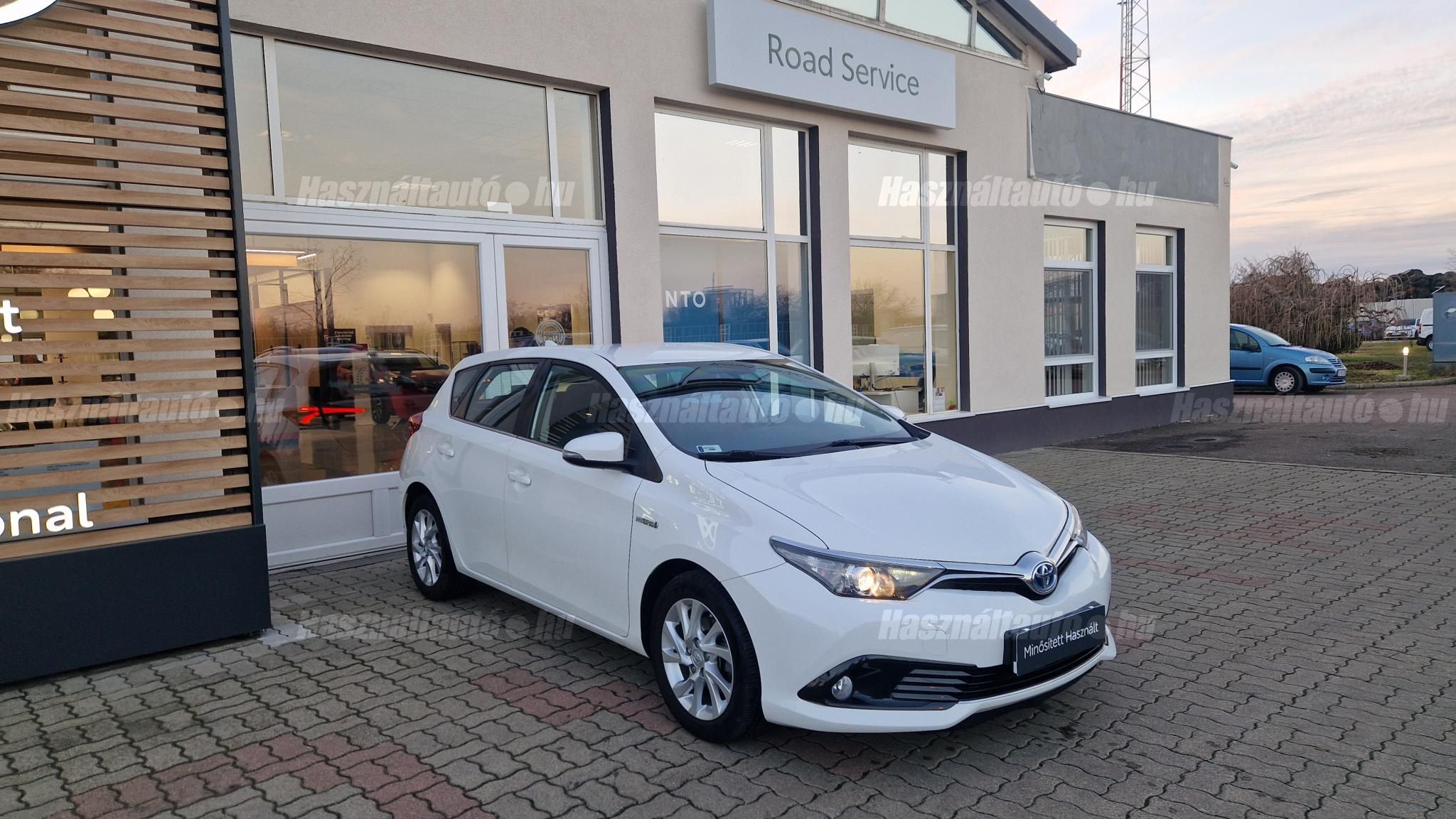 TOYOTA AURIS 1.8 HSD Active MY17 (Automata)
