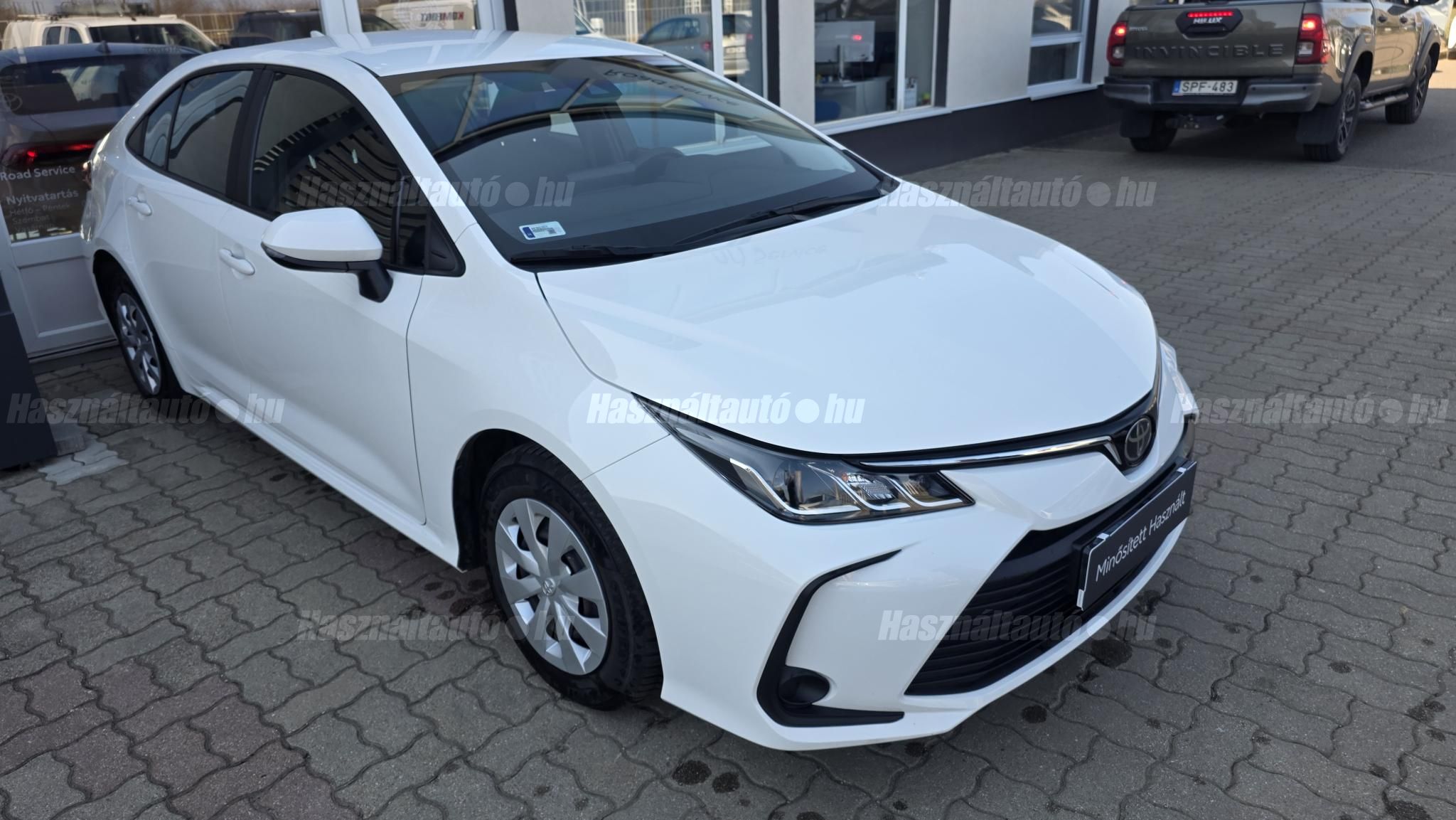 TOYOTA COROLLA Sedan 1.5 Active