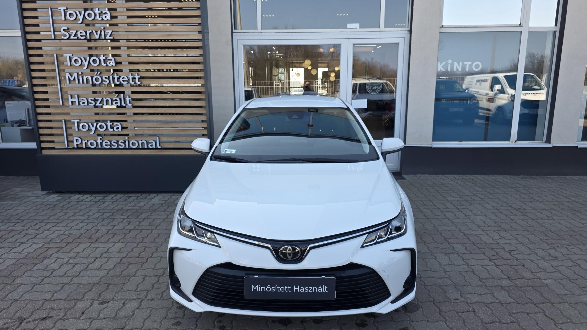 TOYOTA COROLLA Sedan 1.5 Active