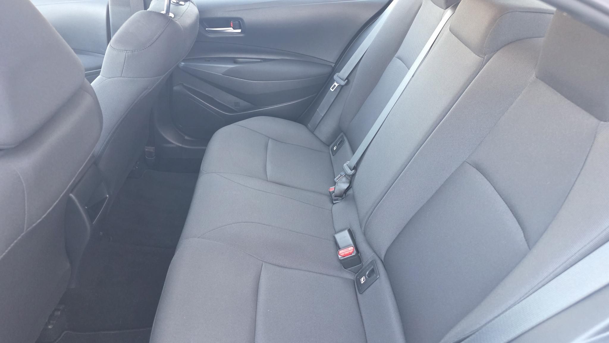 TOYOTA COROLLA Sedan 1.5 Active