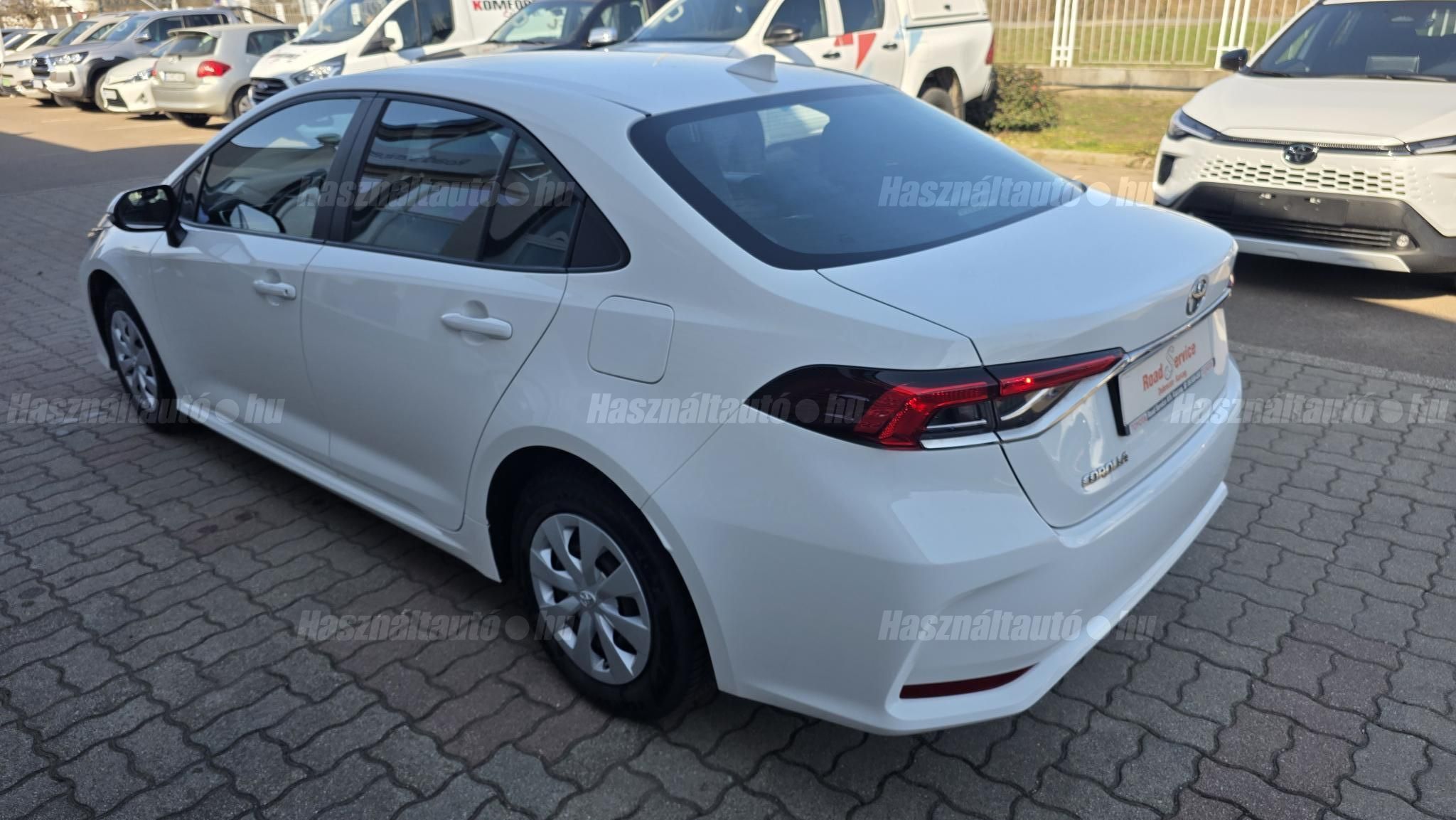 TOYOTA COROLLA Sedan 1.5 Active