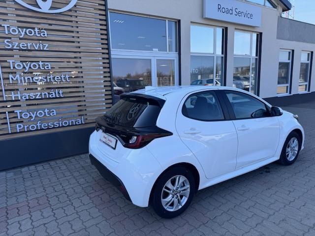 TOYOTA YARIS 1.5 Hybrid Comfort e-CVT